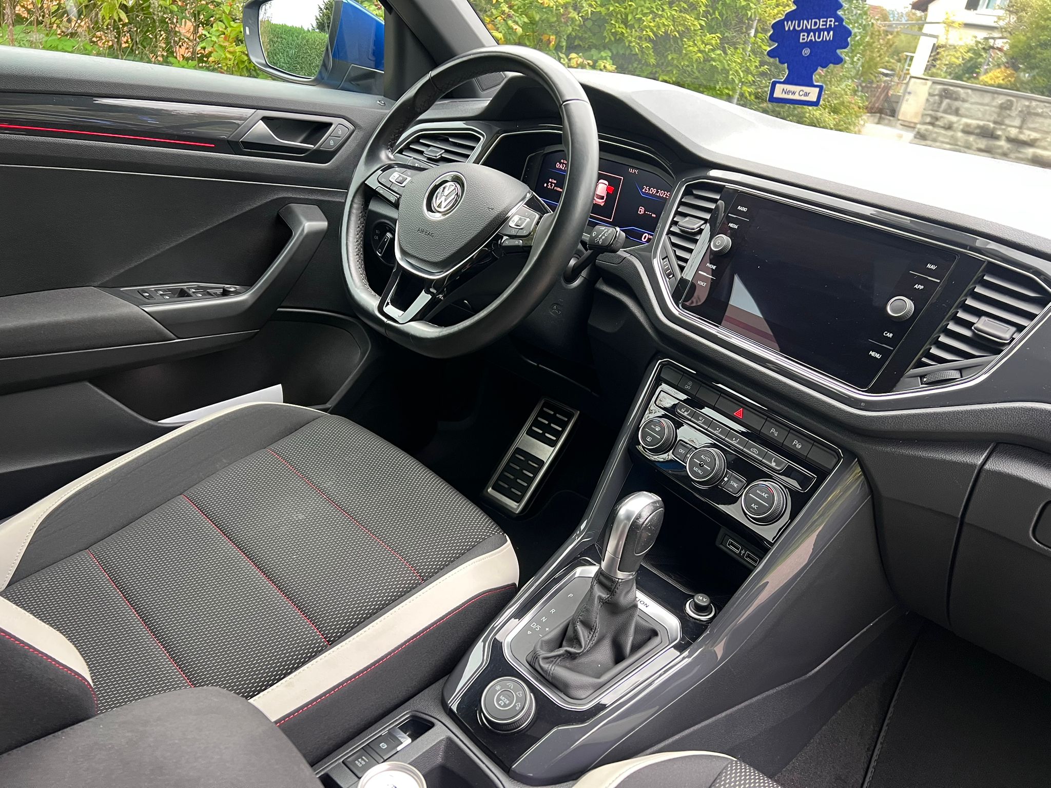 
								Volkswagen T-Roc 2.0 TDI 4Motion – 2018 full									