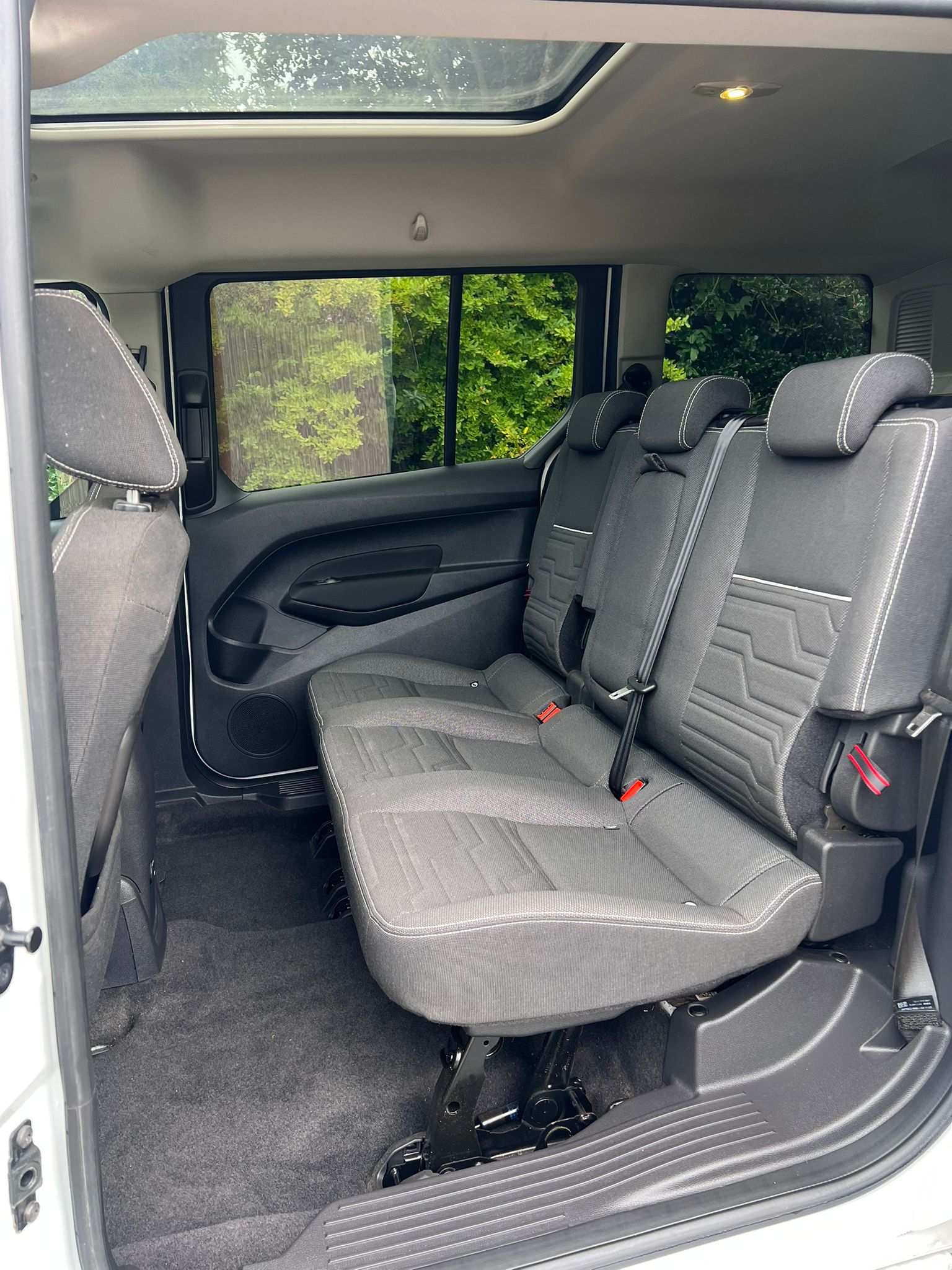 
								Ford Tourneo Grand Connect 1.5 TDCi – 2017 full									