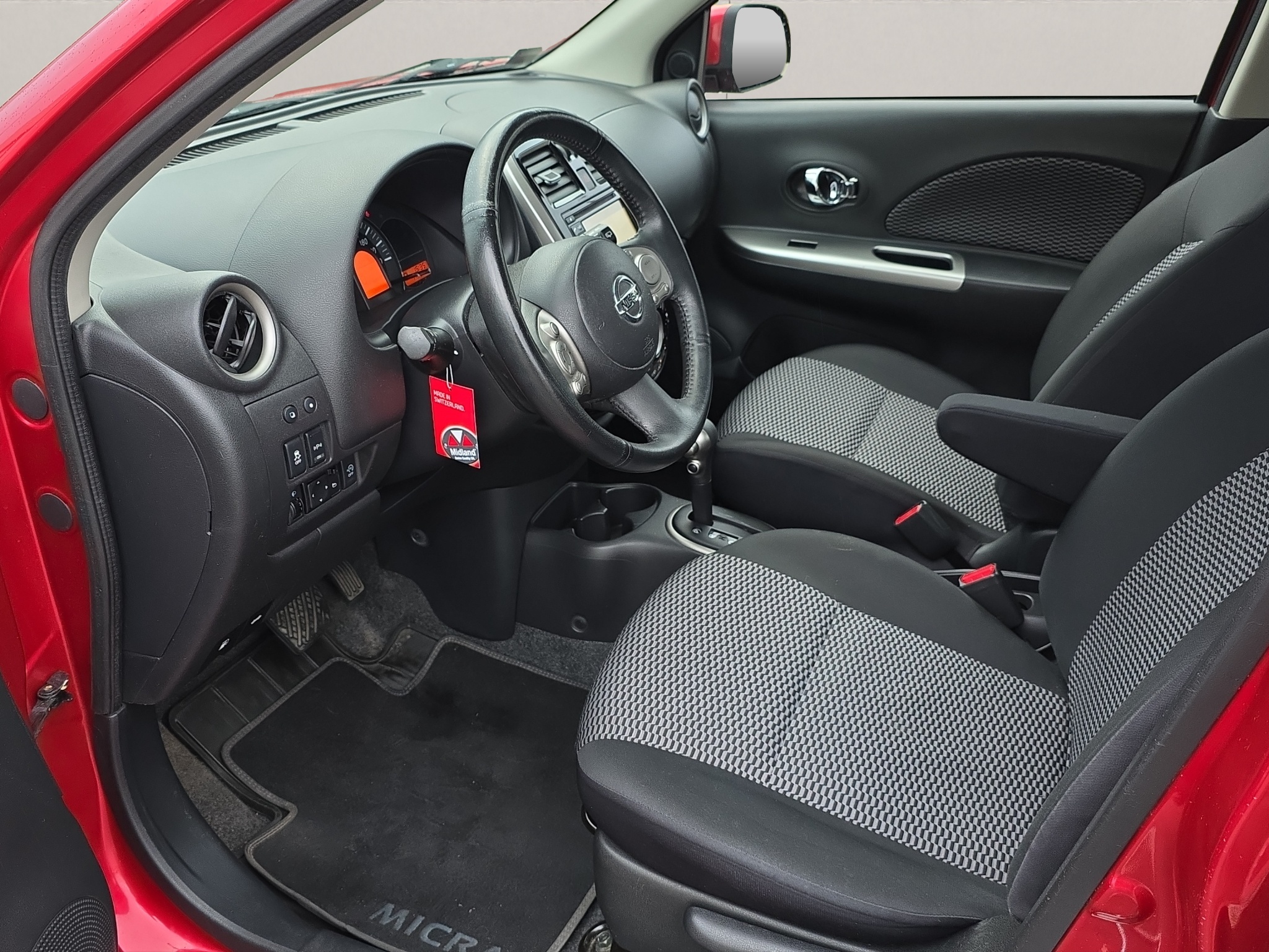 
								Nissan Micra 1.2 Automat full									