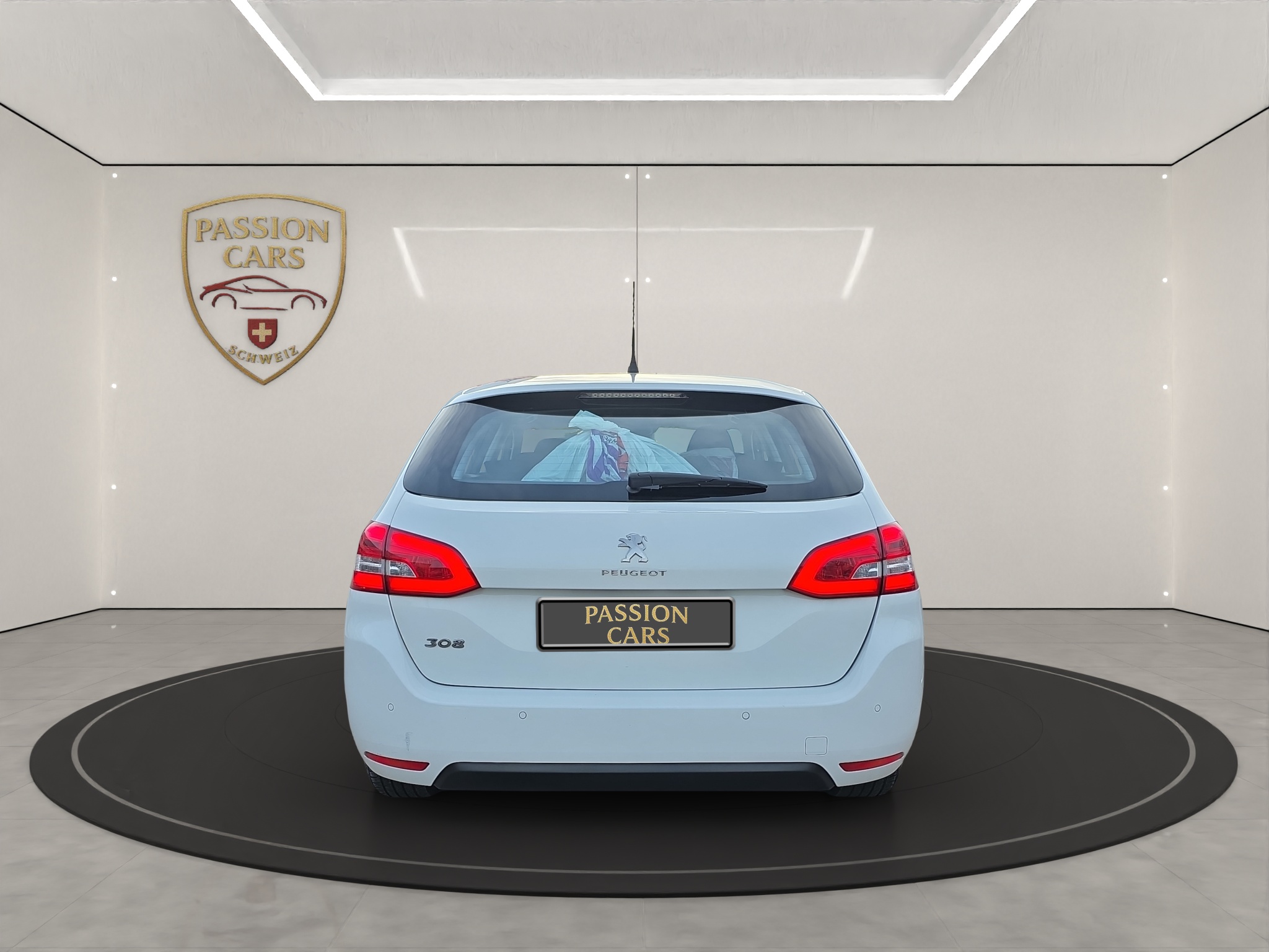 
								Peugeot 308 1.5 HDi full									