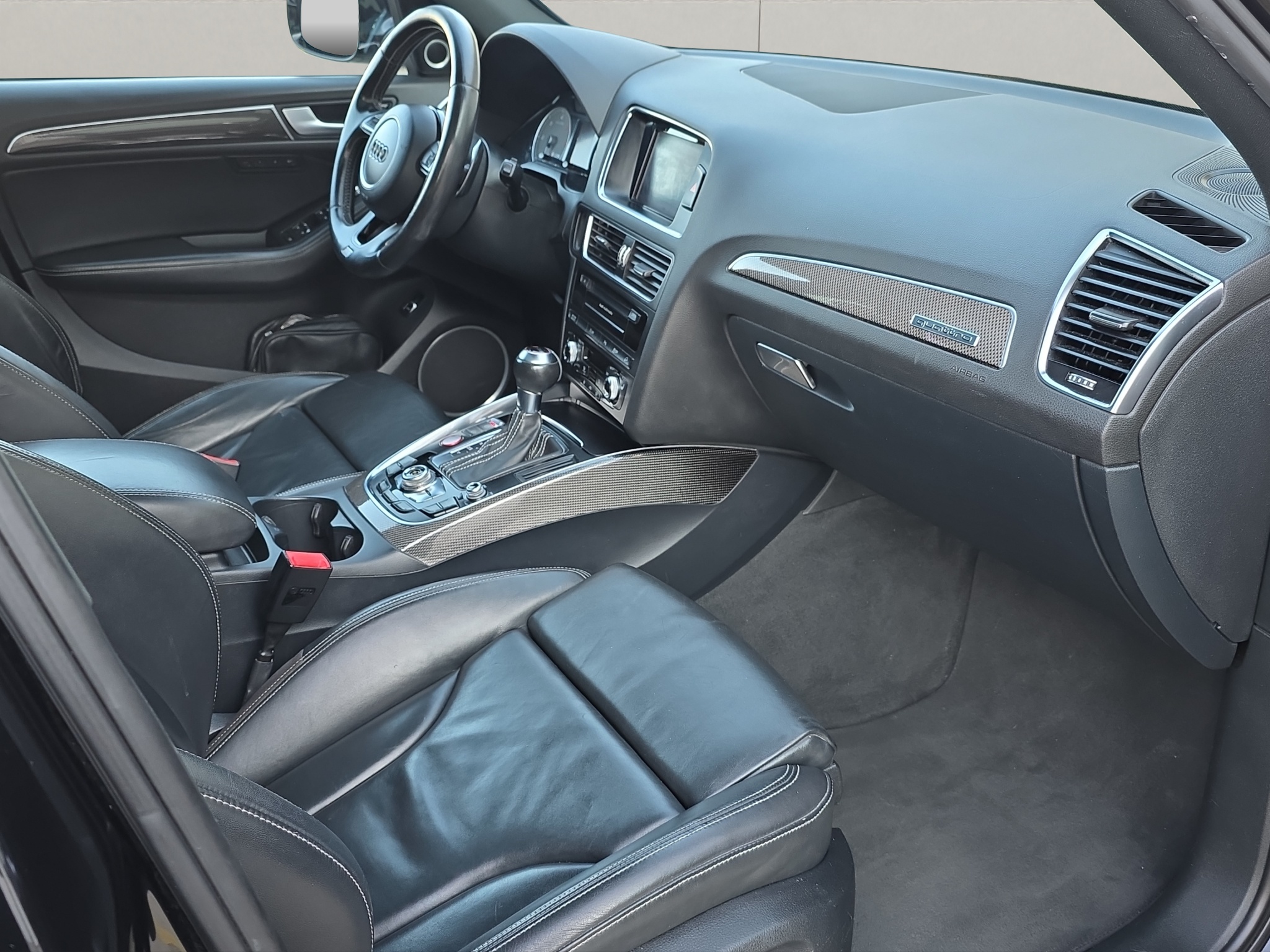 
								Audi SQ5 TDI 3.0 quattro full									