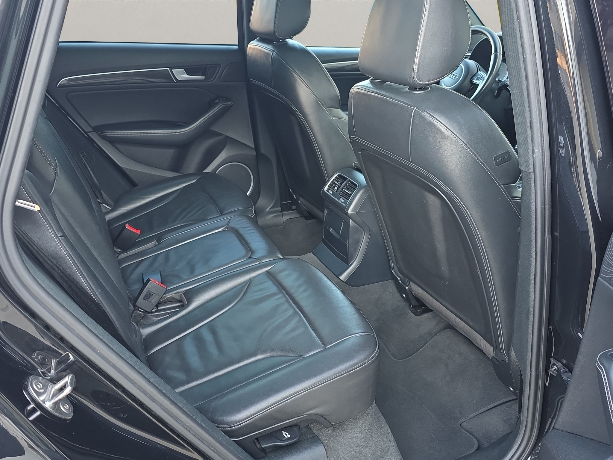 
								Audi SQ5 TDI 3.0 quattro full									