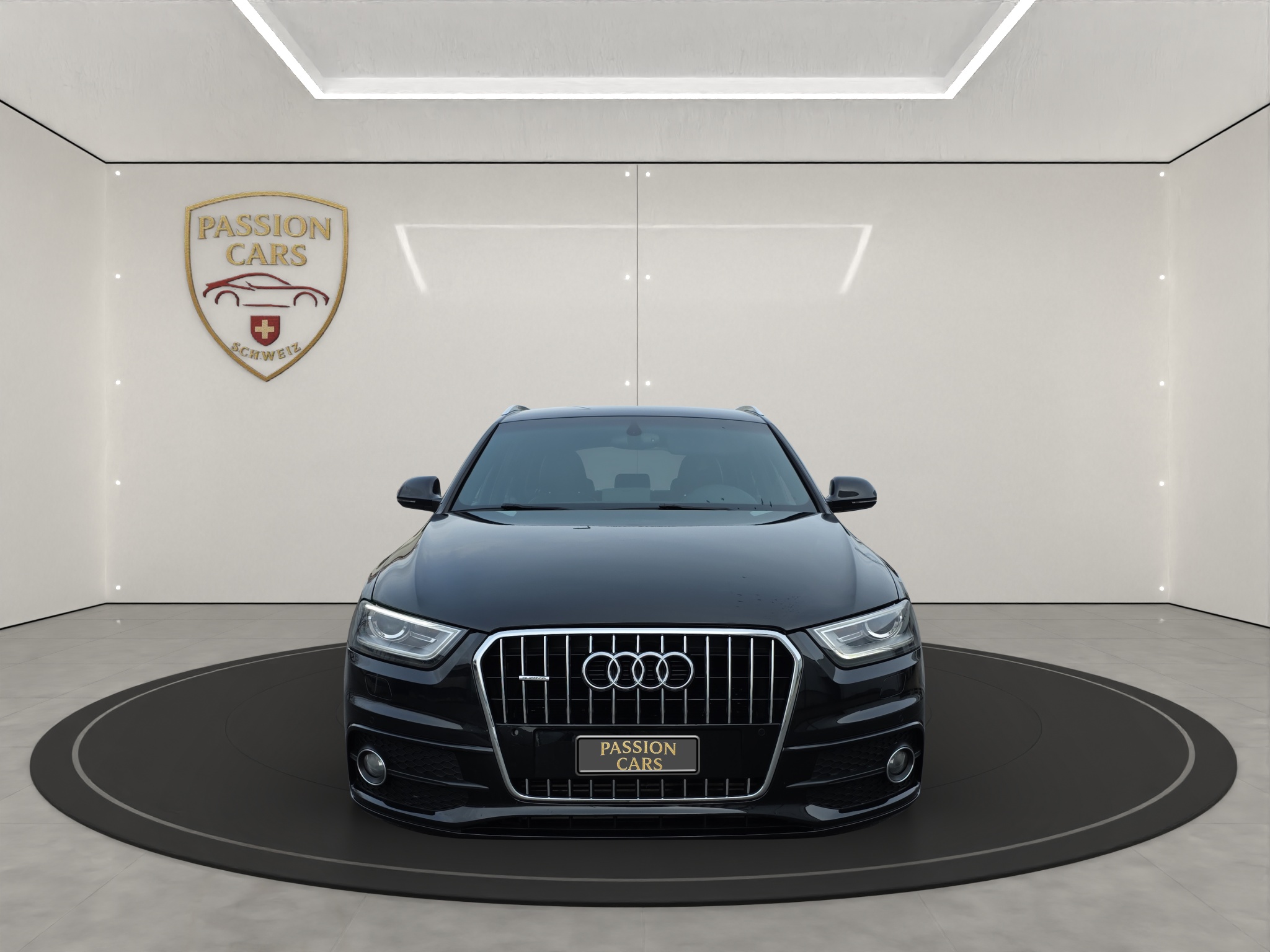 
								Audi Q3 2.0 TDI quattro S-line full									