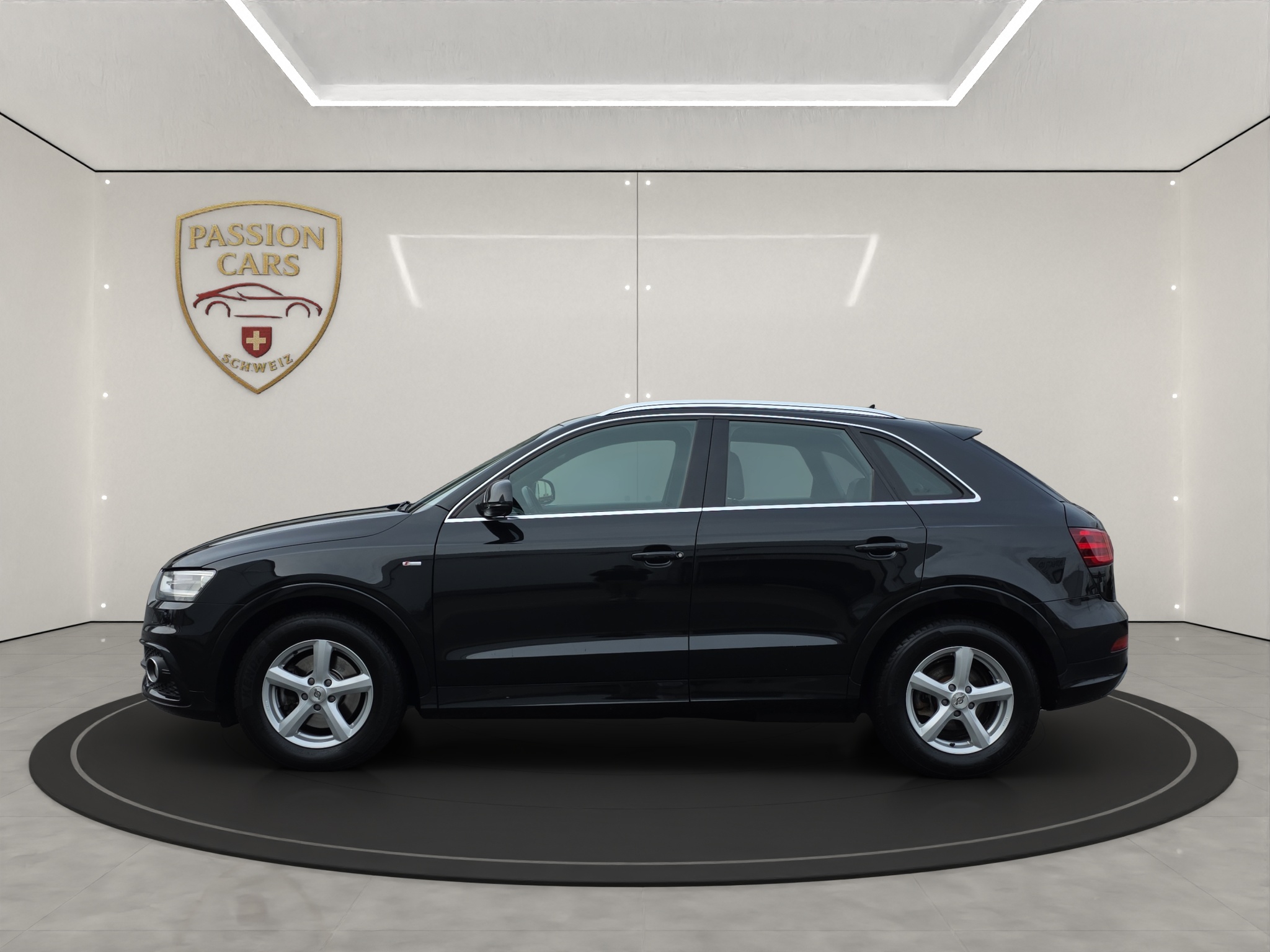 
								Audi Q3 2.0 TDI quattro S-line full									