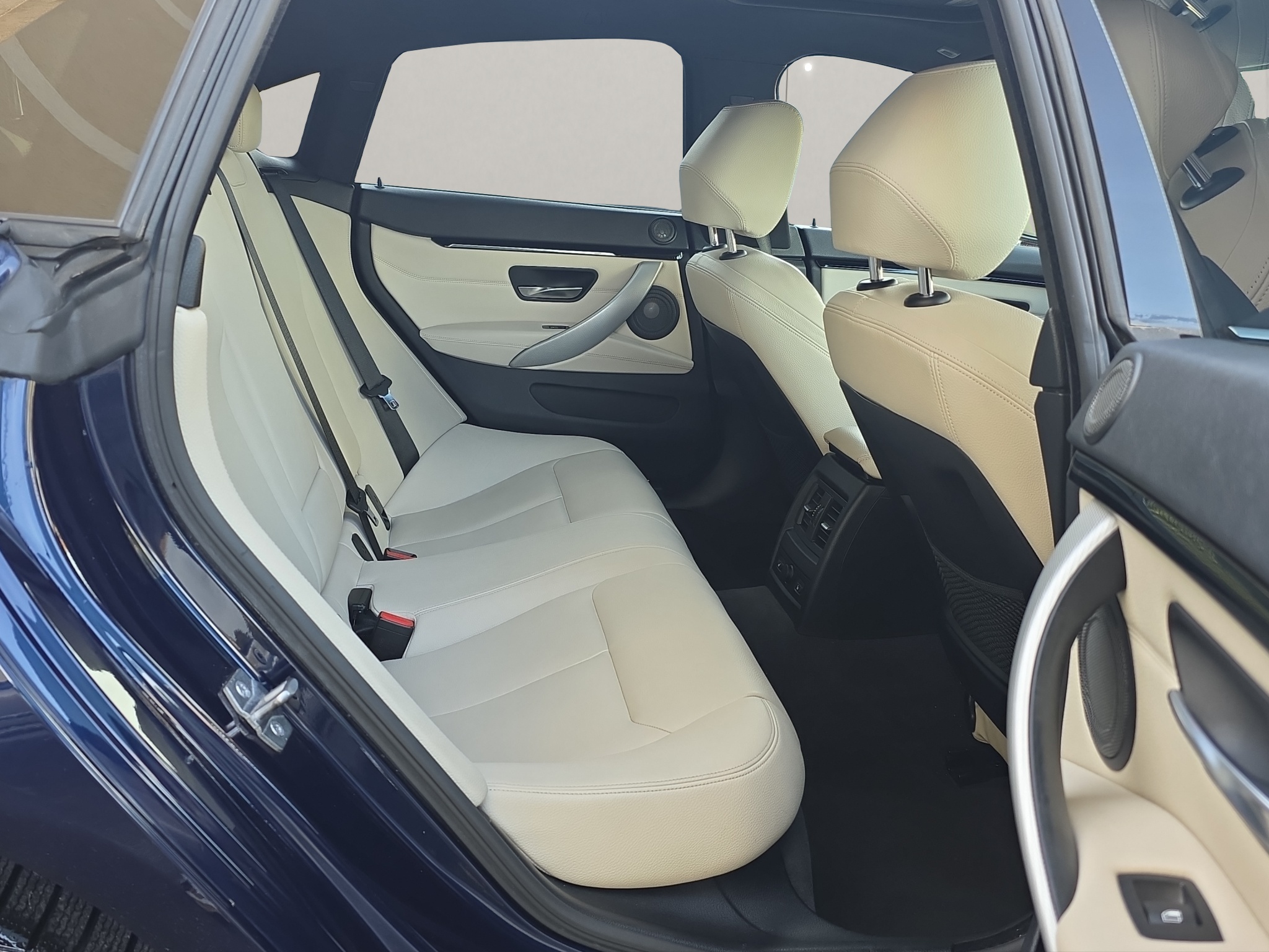 
								BMW 435d xDrive Gran Coupe full									