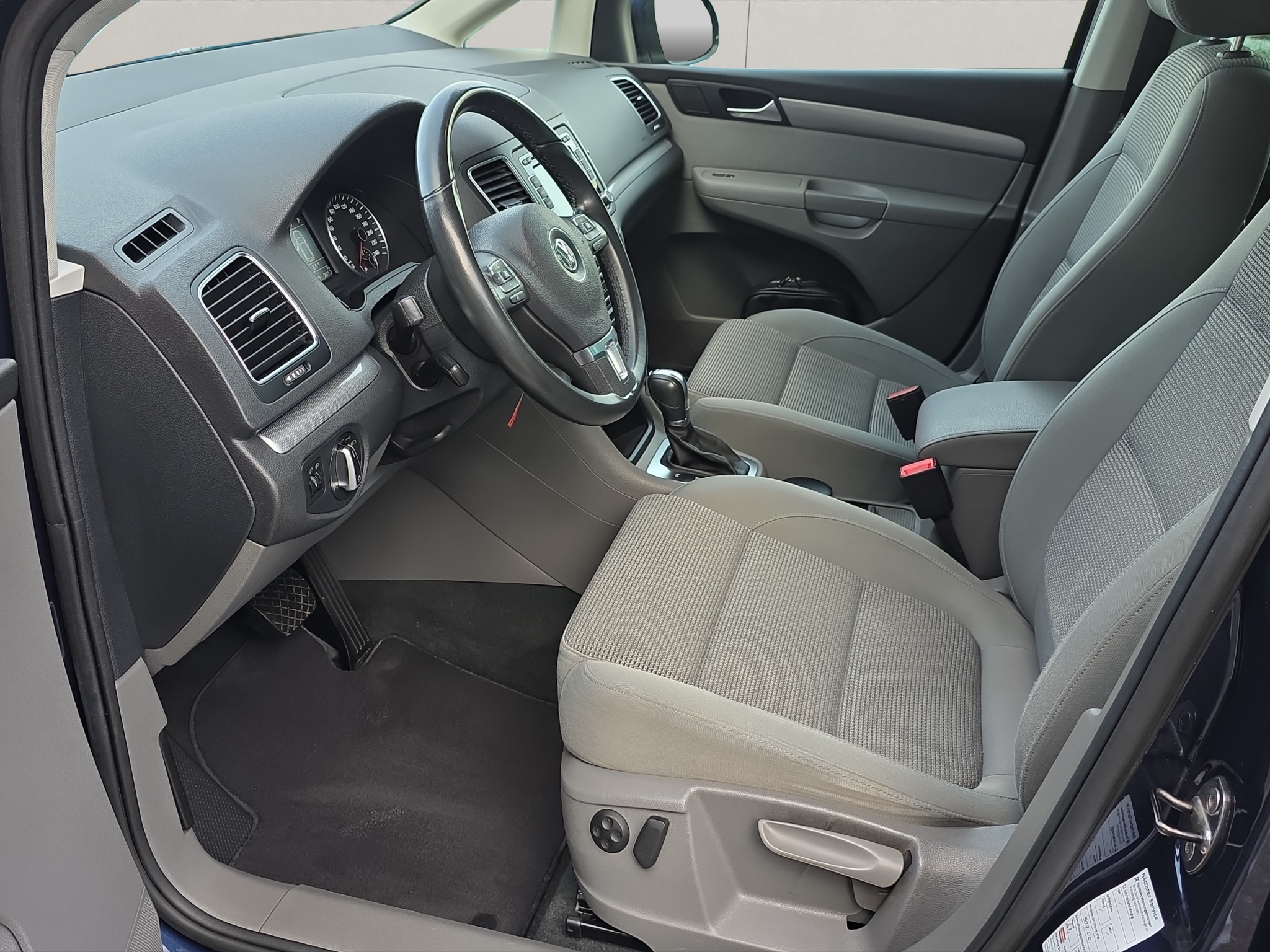 
								VW Sharan 2.0 TDI full									