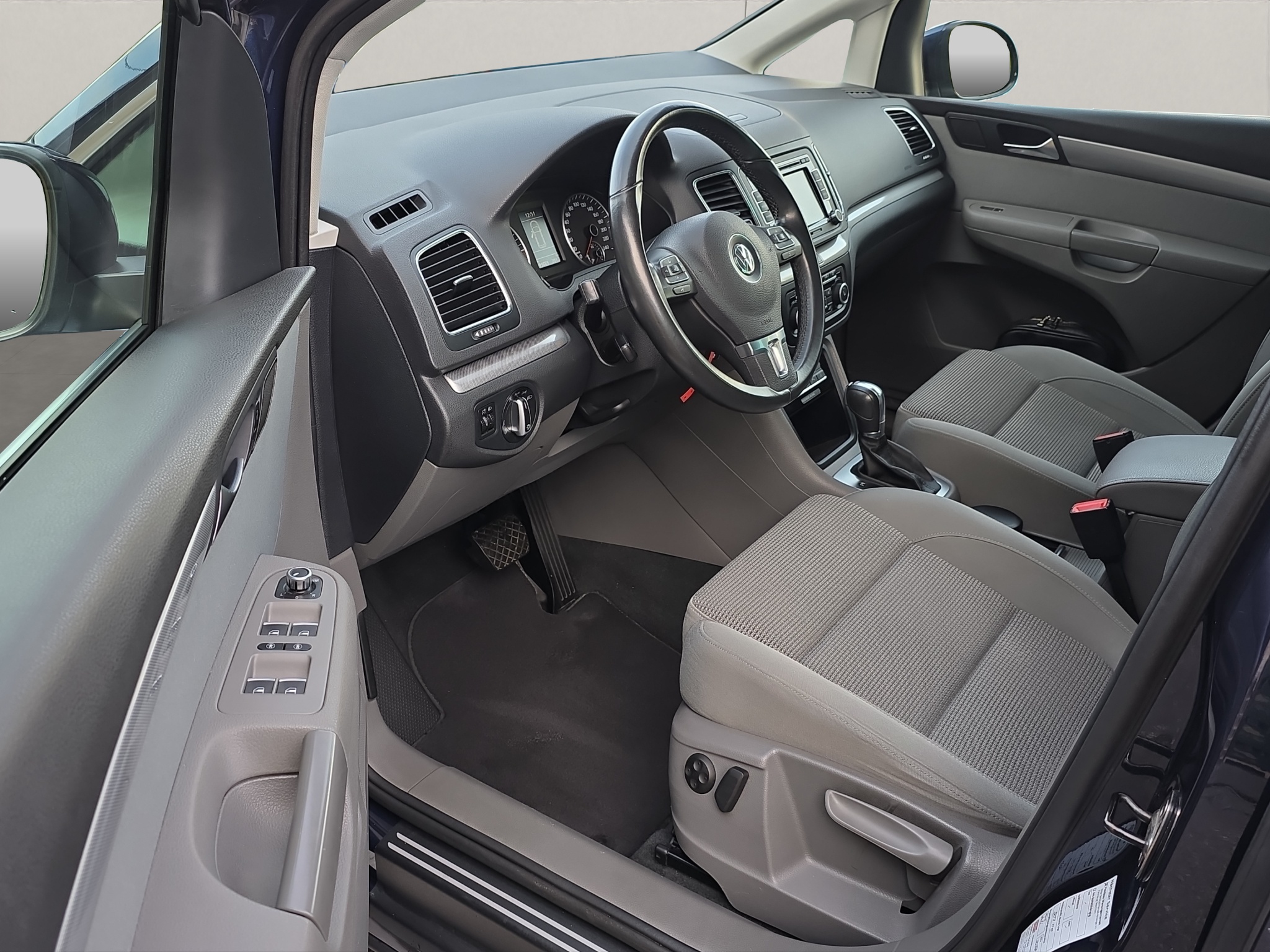 
								VW Sharan 2.0 TDI full									