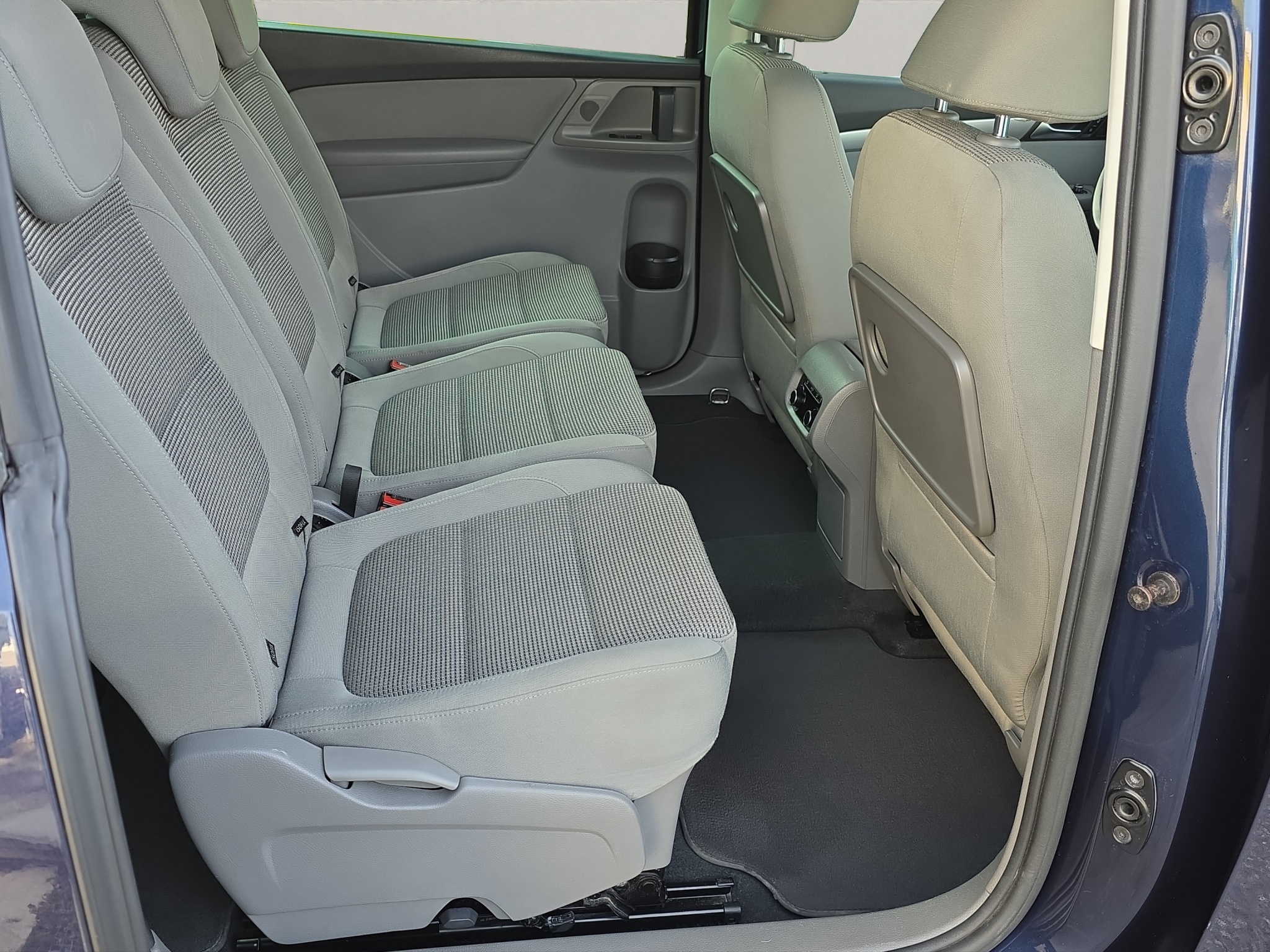 
								VW Sharan 2.0 TDI full									