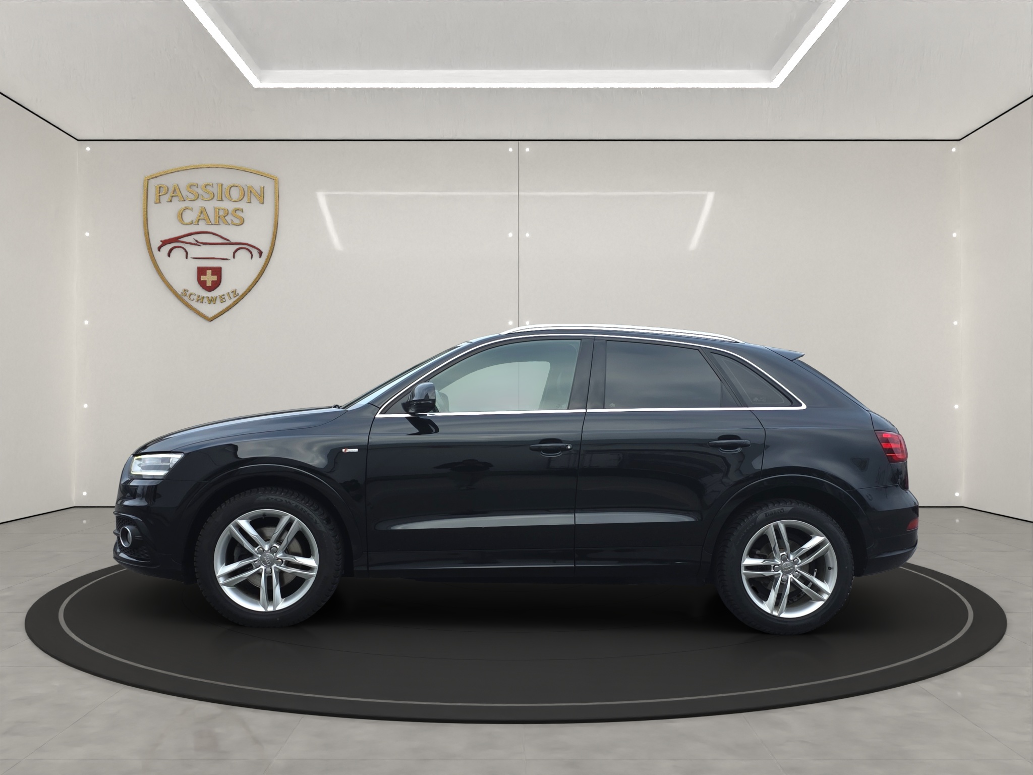 
								Audi Q3 2.0 TDI quattro S-line full									