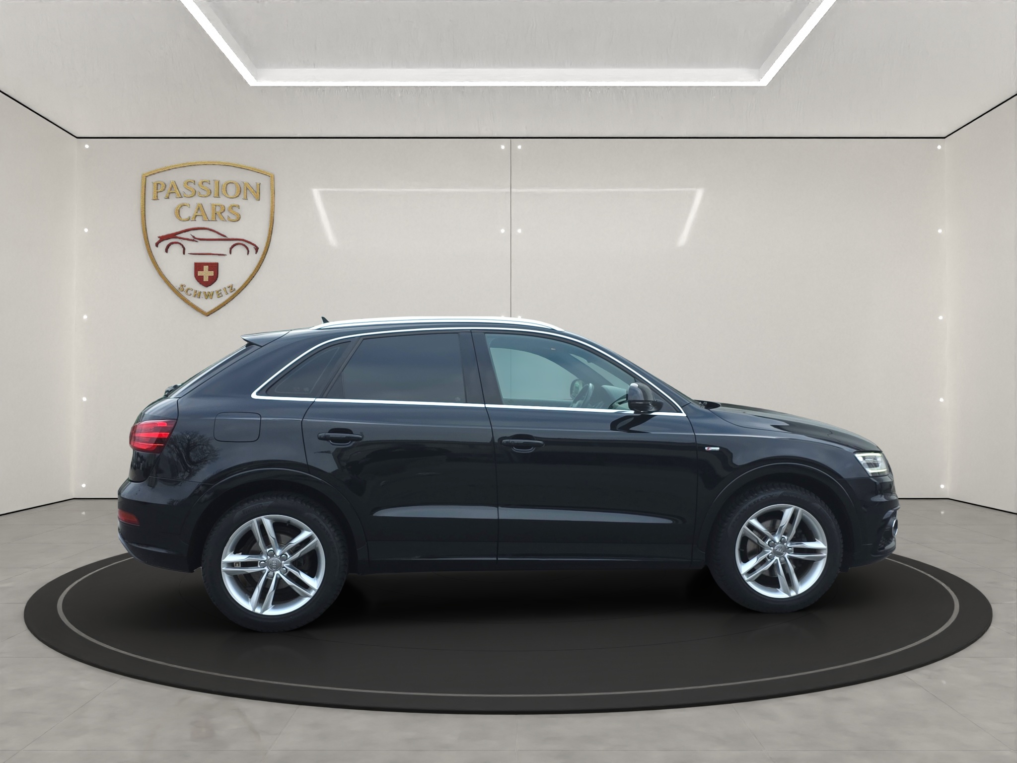 
								Audi Q3 2.0 TDI quattro S-line full									