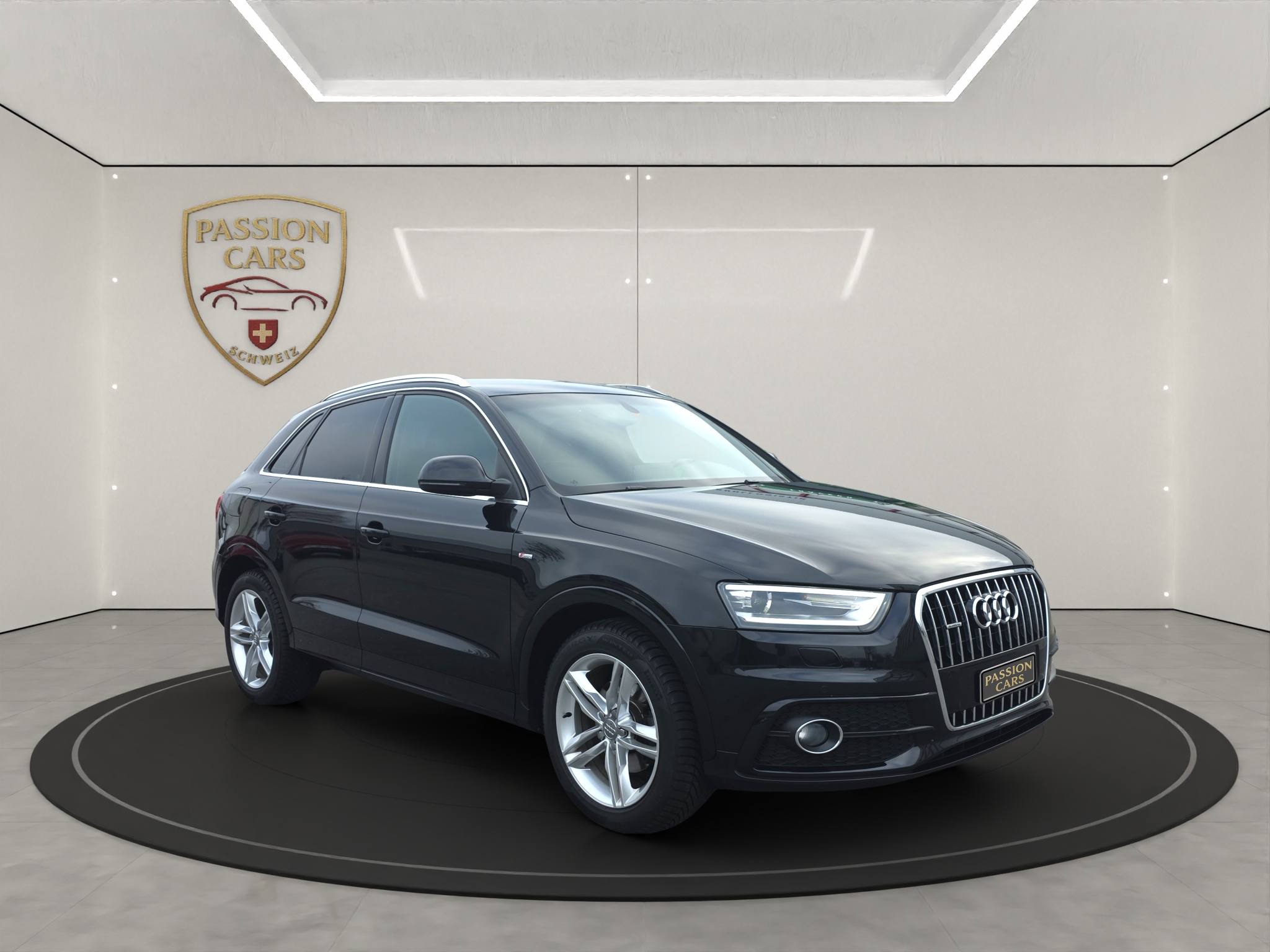 
								Audi Q3 2.0 TDI quattro S-line full									