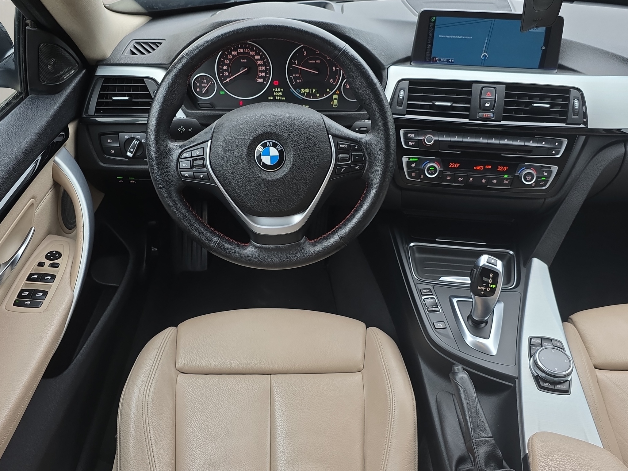 
								BMW 420d Gran Coupé full									