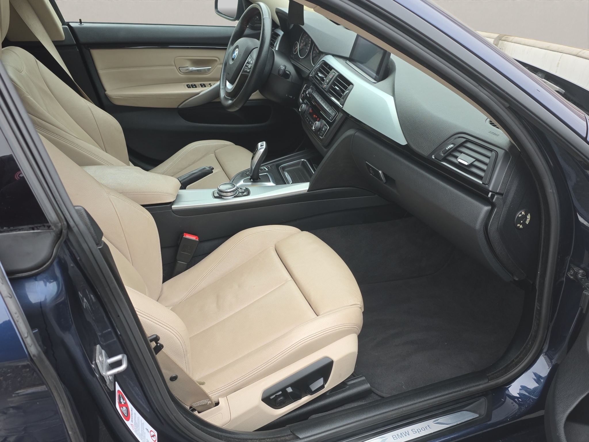 
								BMW 420d Gran Coupé full									