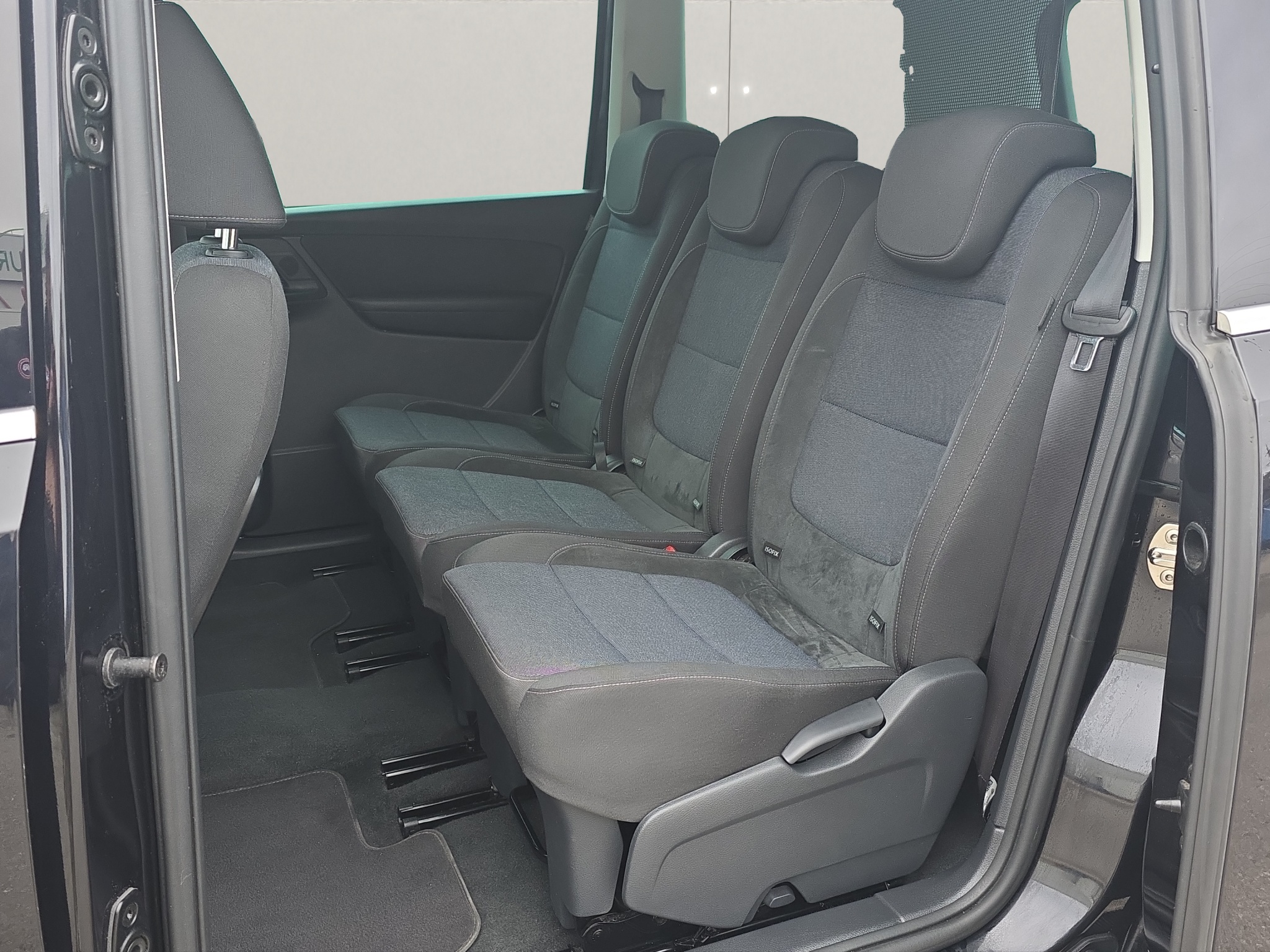 
								VW Sharan 2.0 TDI full									