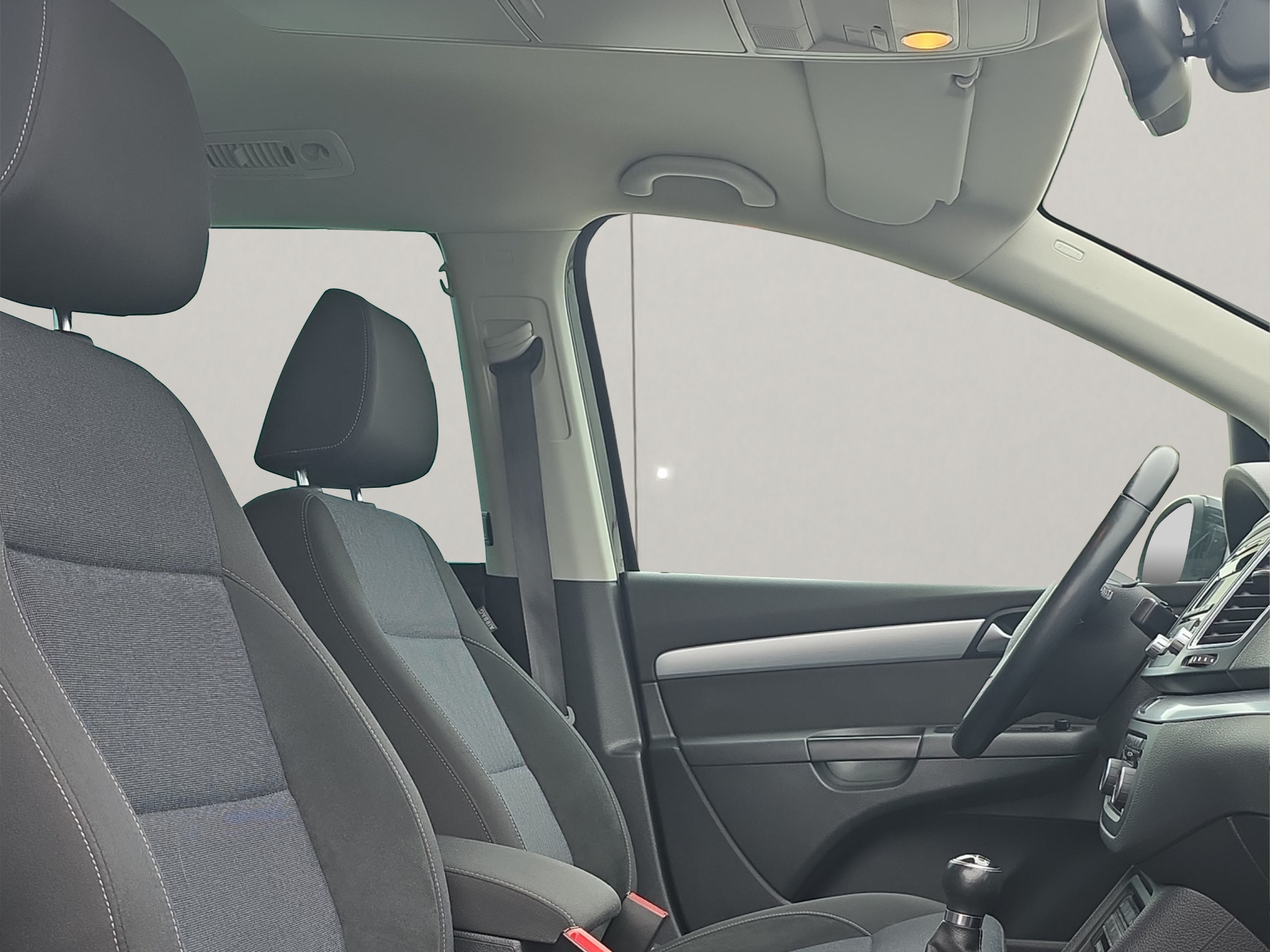 
								VW Sharan 2.0 TDI full									