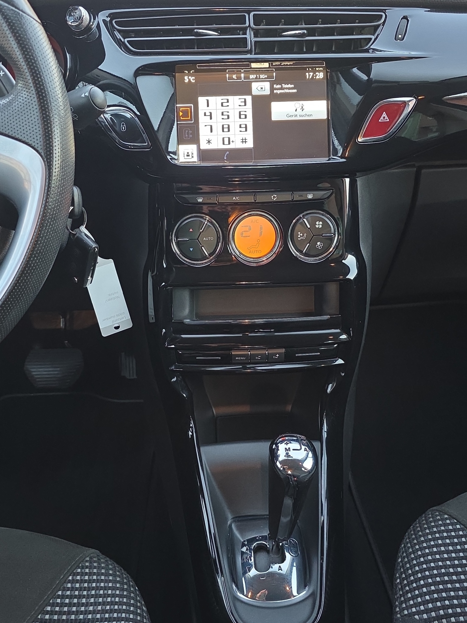 
								CITROEN C3 1.6 16V e-HDi Exclusive EGS6 full									