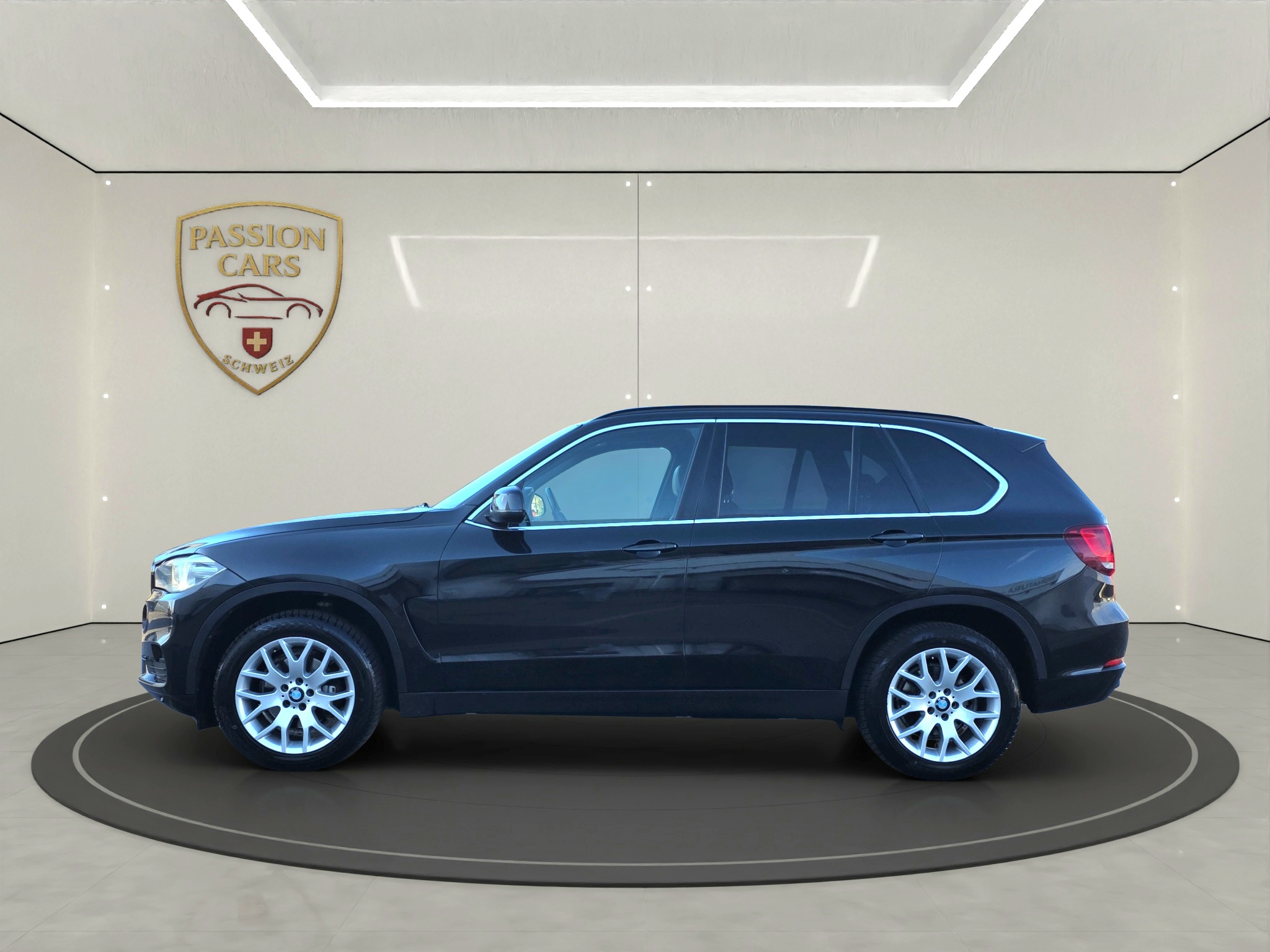 
								BMW X5 xDrive 30d Steptronic full									