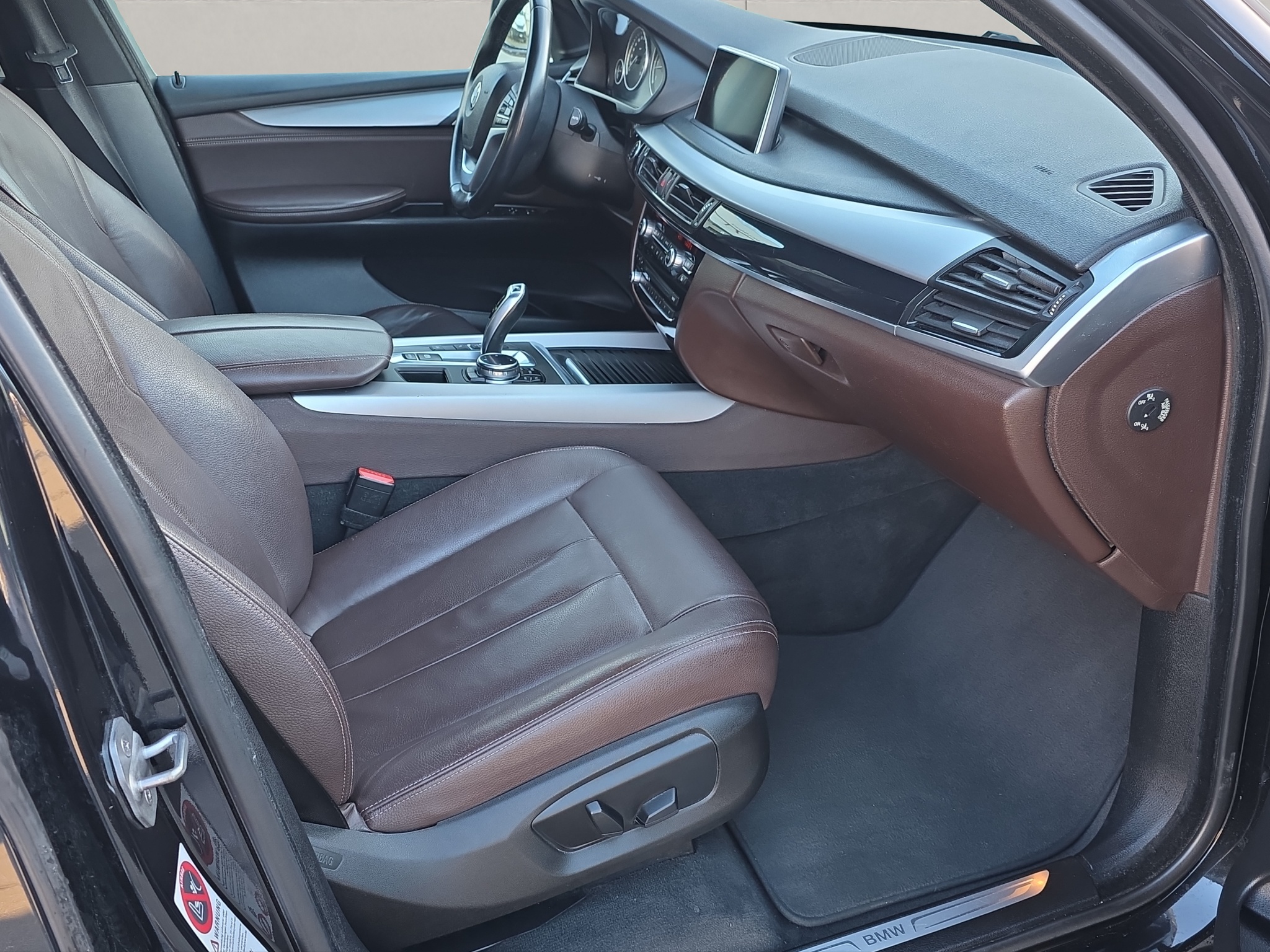 
								BMW X5 xDrive 30d Steptronic full									