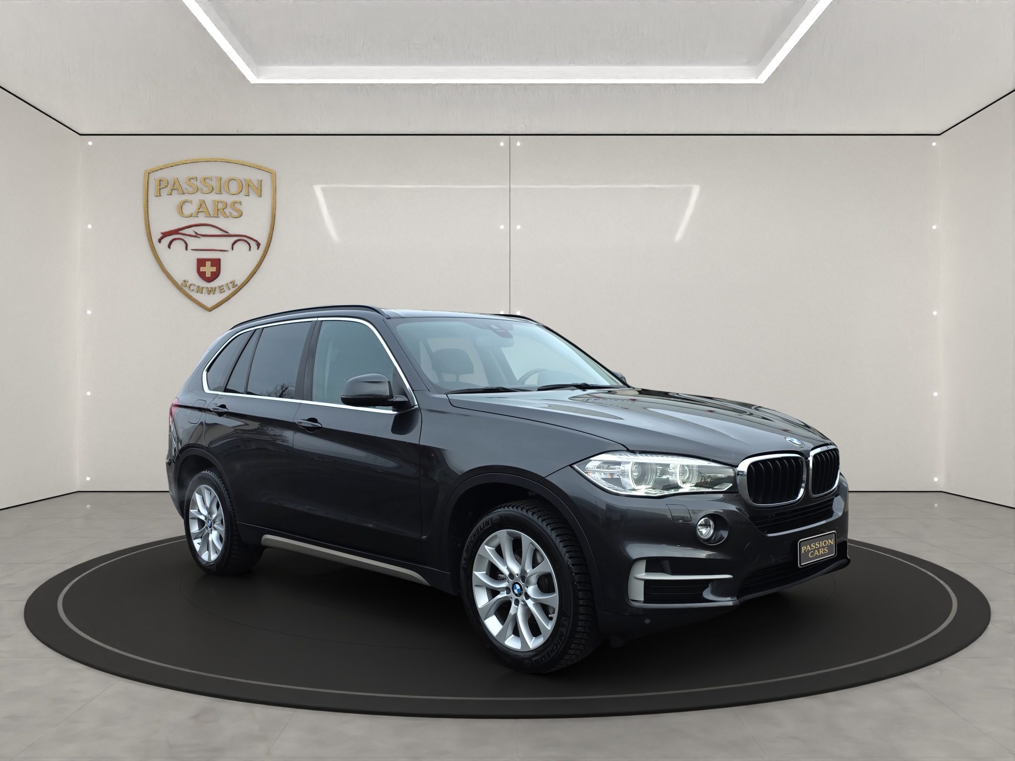 
								BMW X5 30d xDrive Steptronic full									