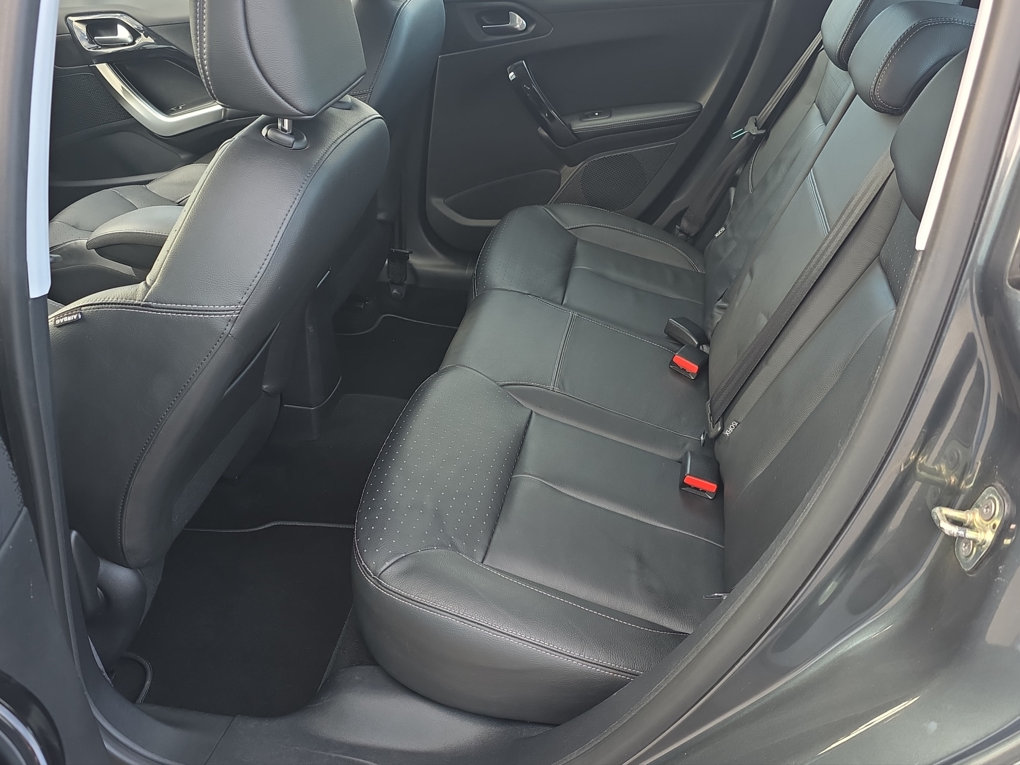 
								PEUGEOT 208 1.6 VTI Allure Automatik full									