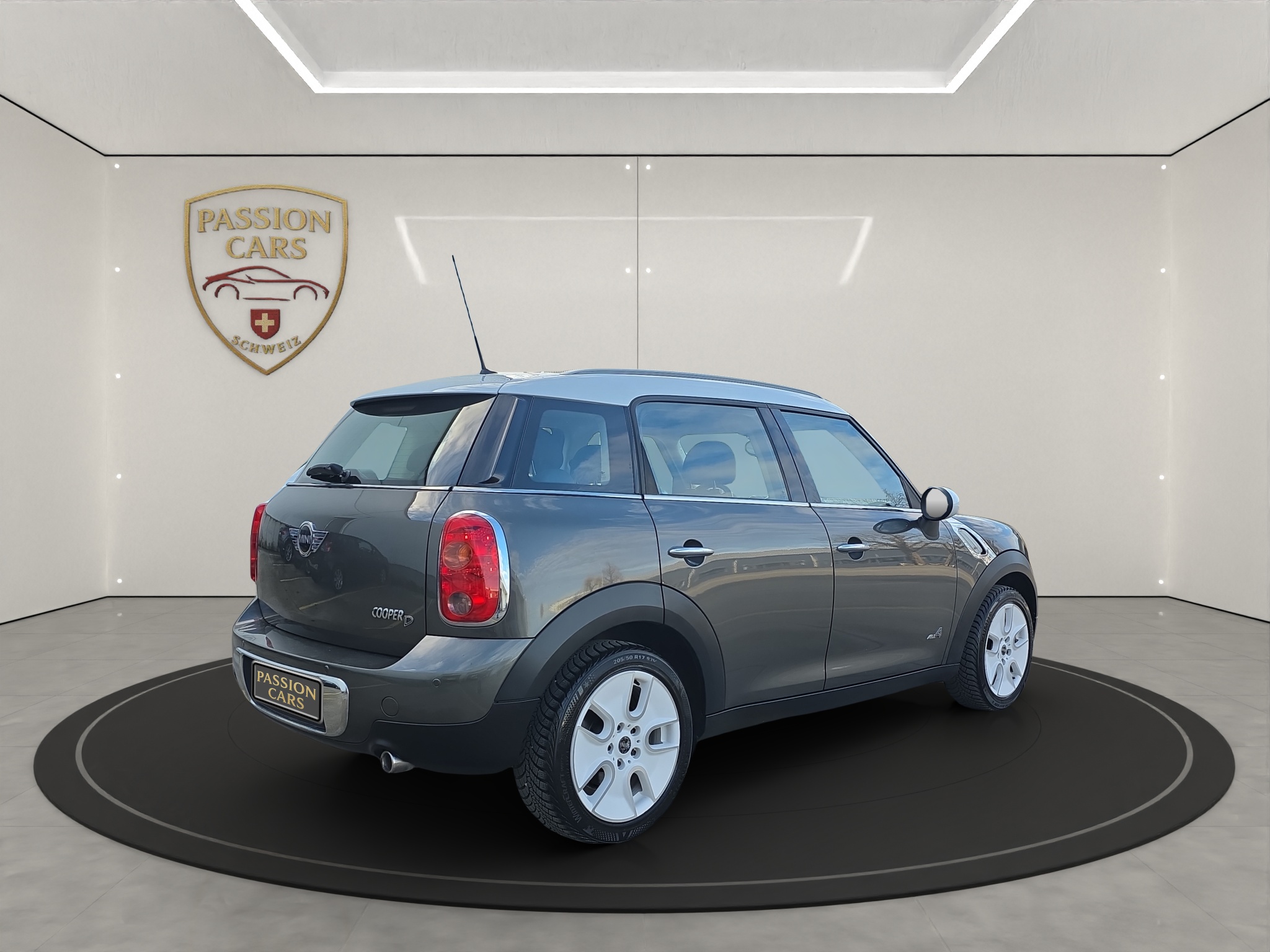 
								MINI Countryman Cooper D ALL4 full									