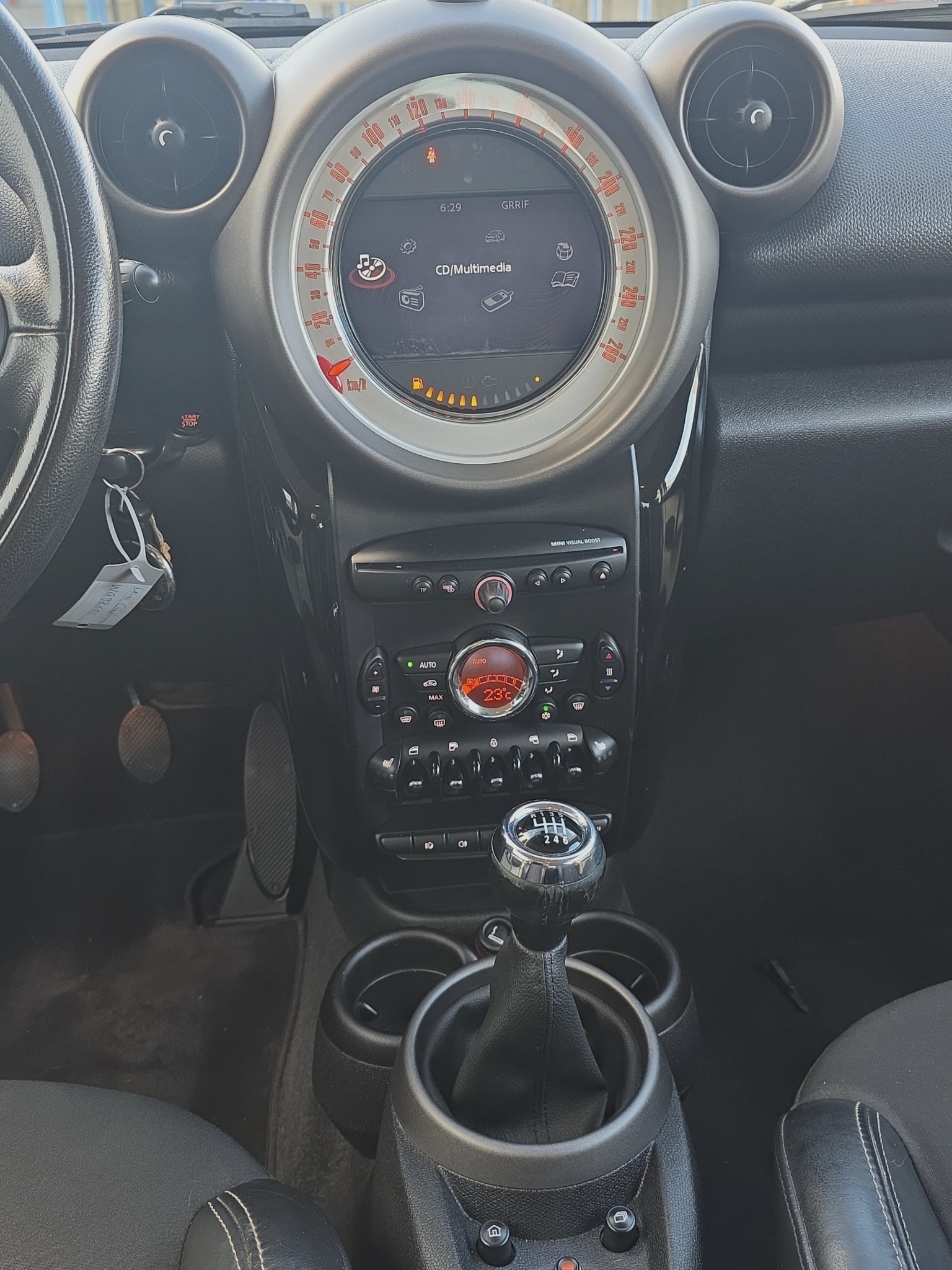 
								MINI Countryman Cooper D ALL4 full									
