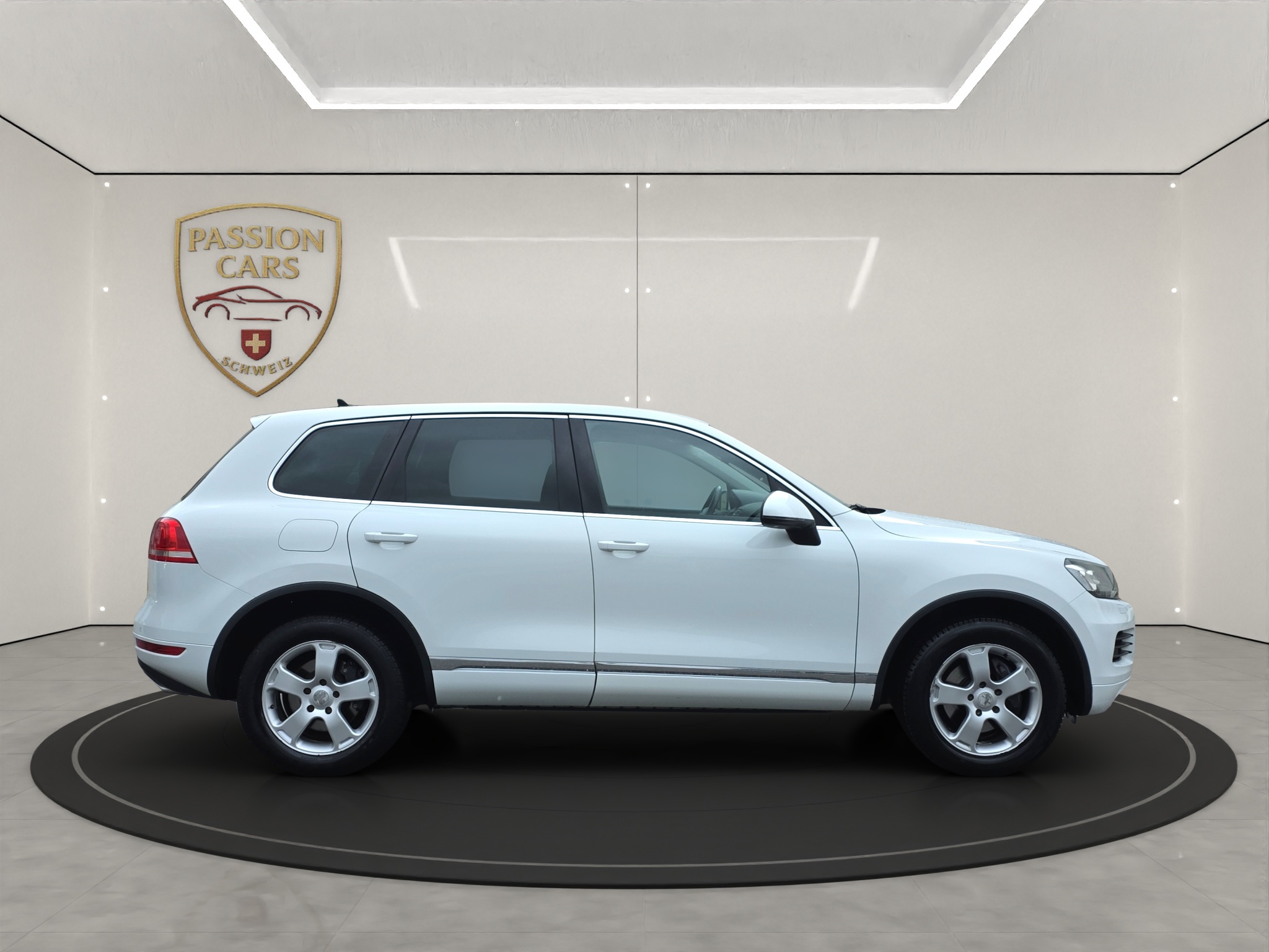 
								VW 3.0 TDI BlueMotion Technology Tiptronic full									