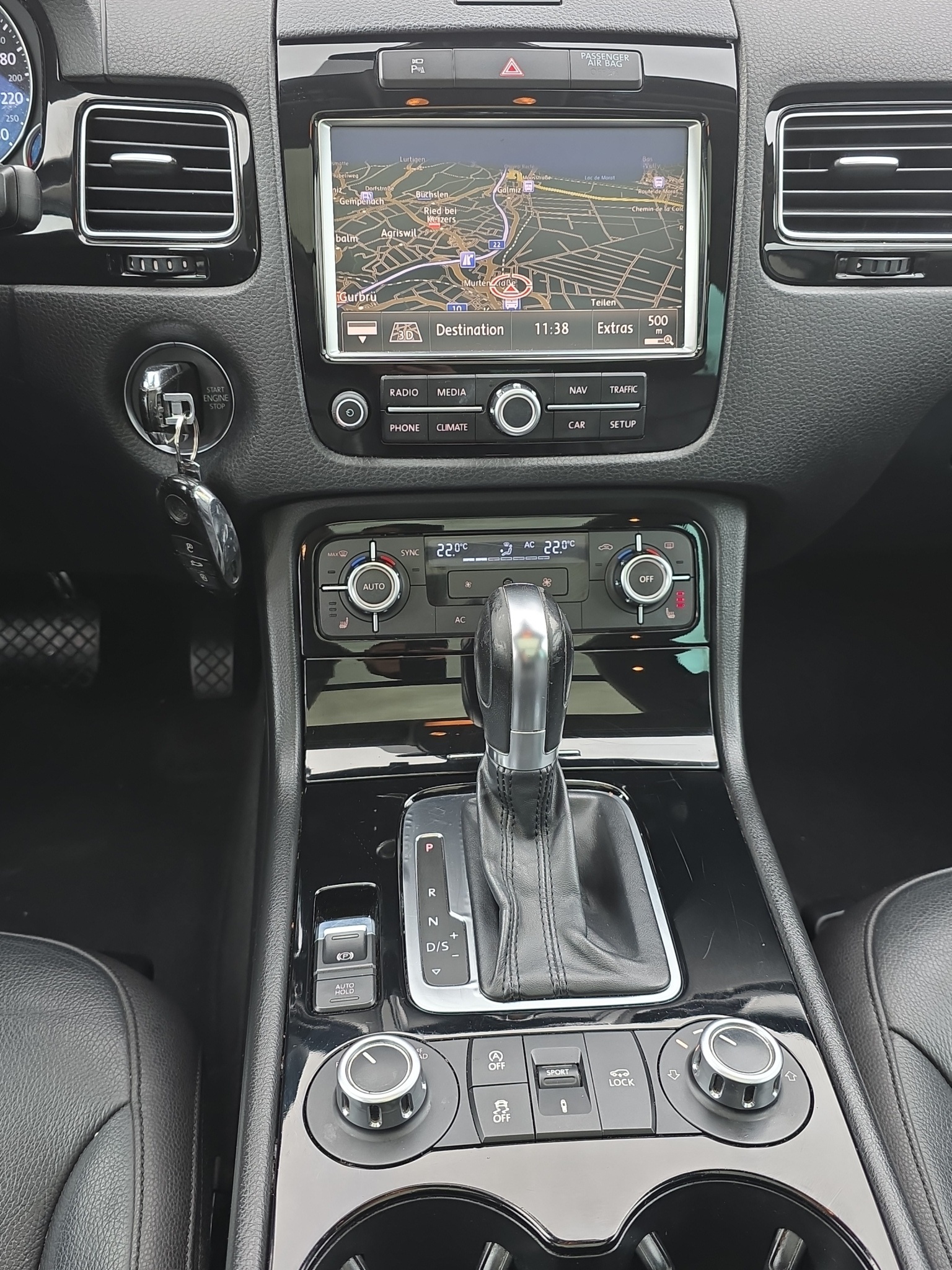 
								VW 3.0 TDI BlueMotion Technology Tiptronic full									