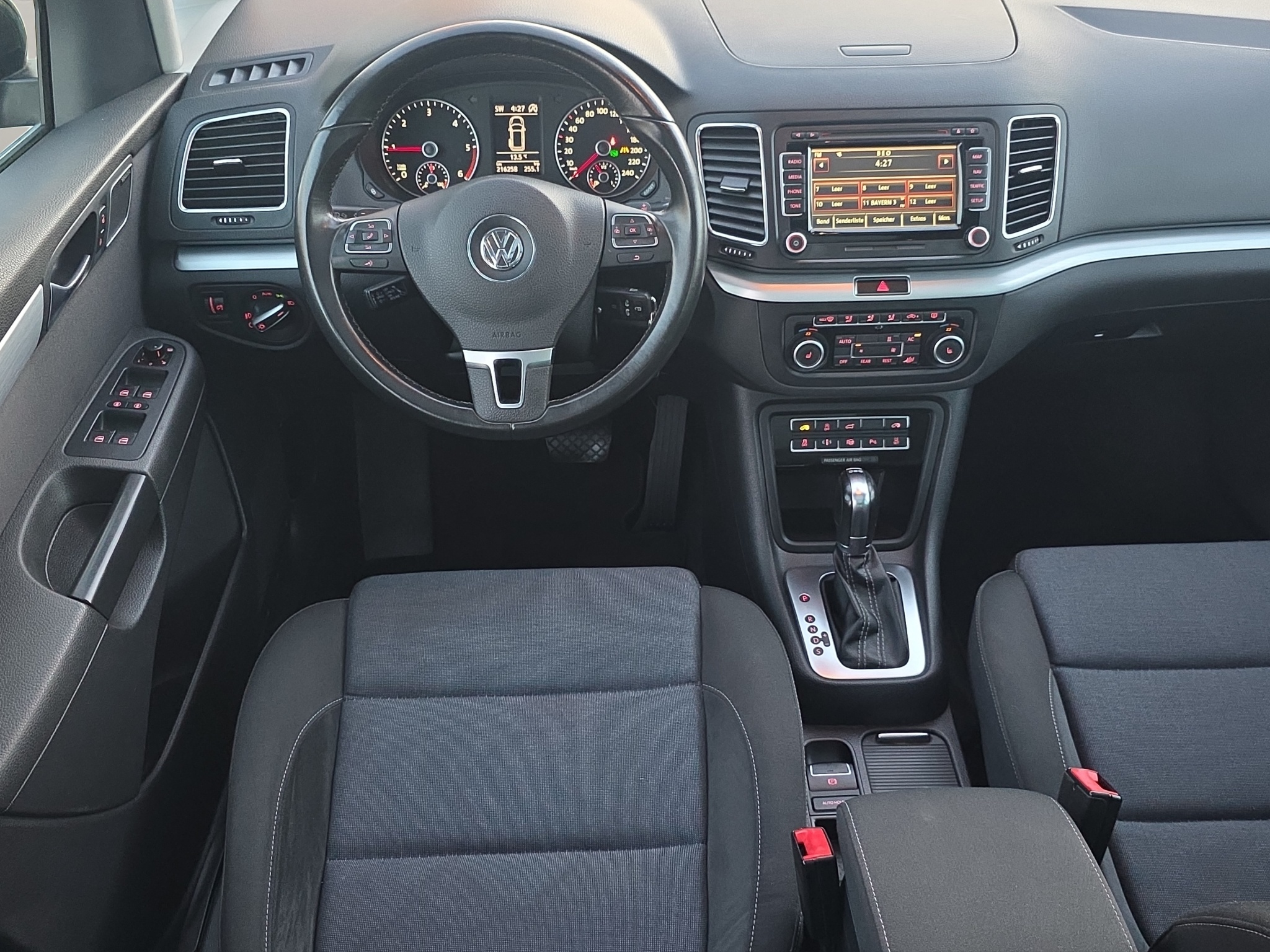 
								VW Sharan 2.0 TDI BlueMotion Technology STYLE DSG full									