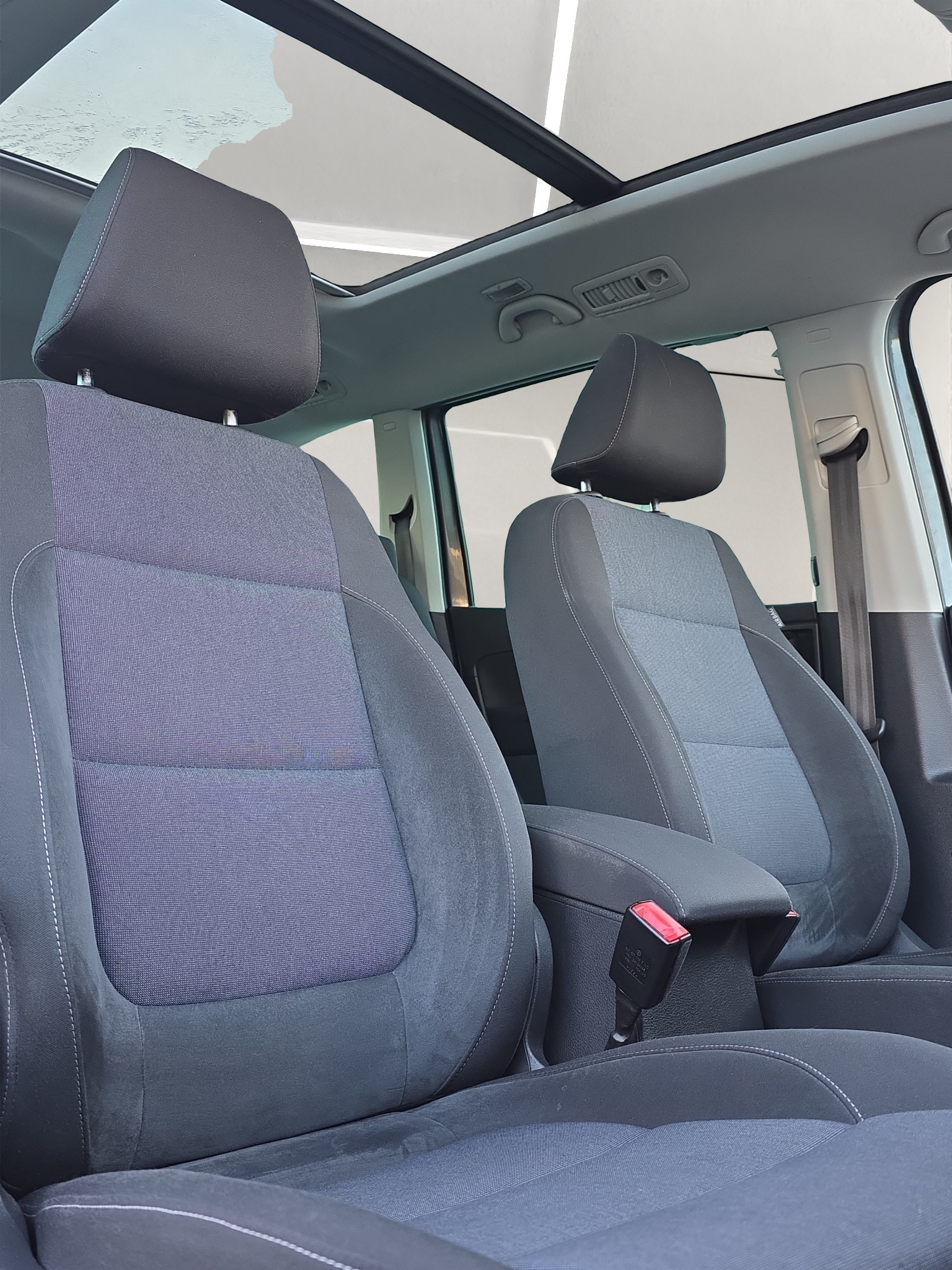 
								VW Sharan 2.0 TDI BlueMotion Technology STYLE DSG full									