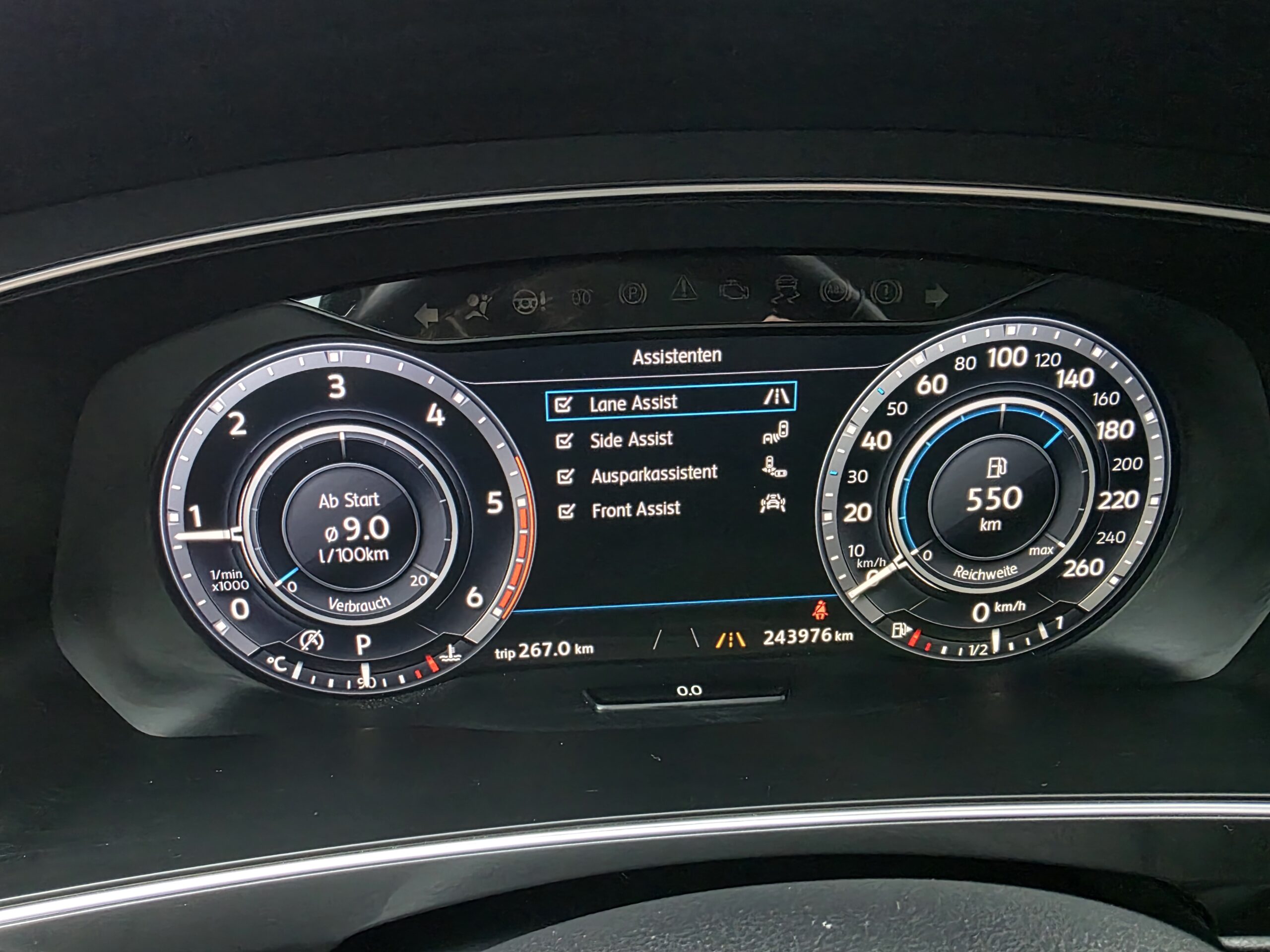 
								VW Tiguan 2.0 TDI SCR R-Line 4Motion DSG 240PS full									