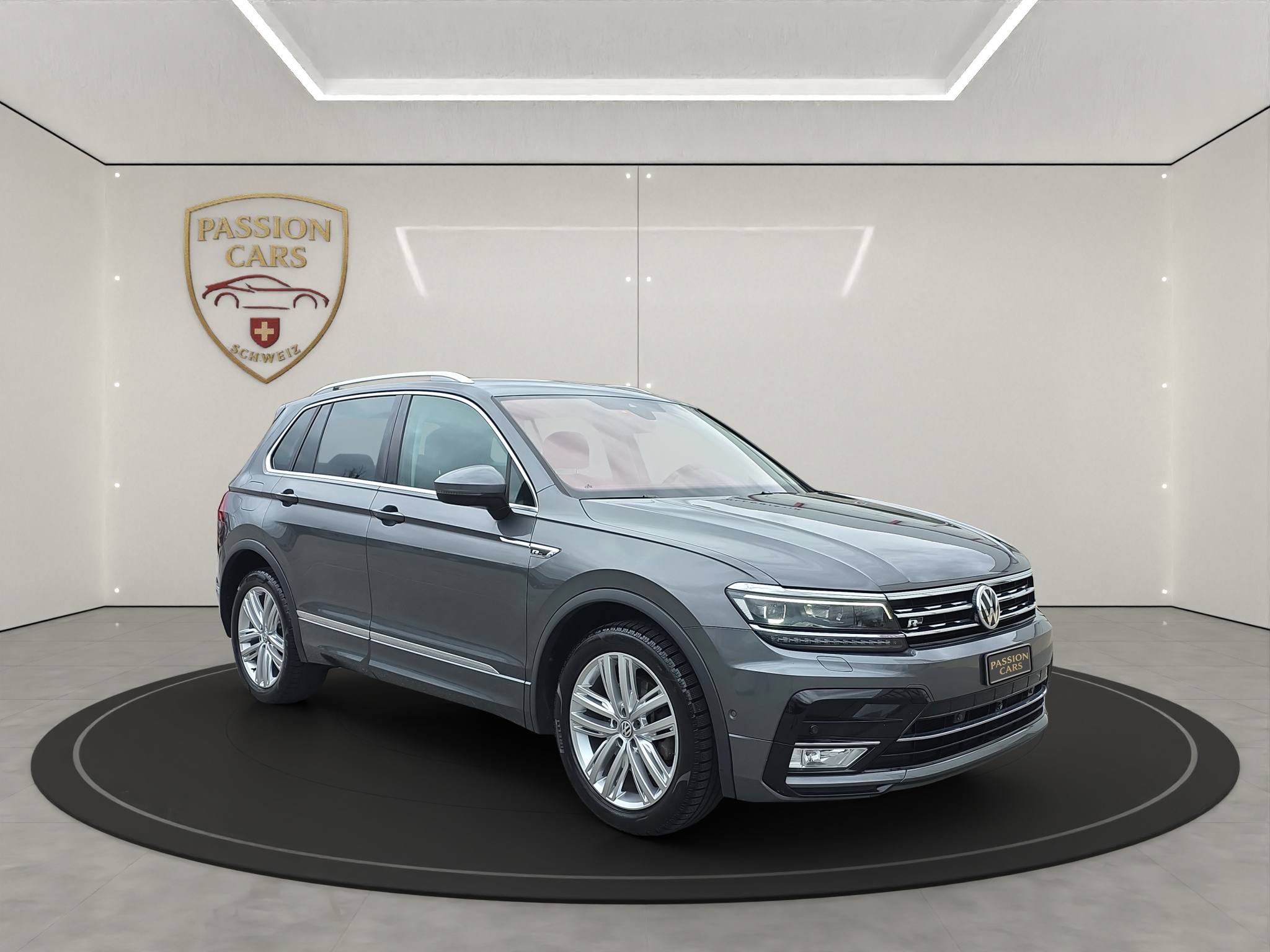 
								VW Tiguan 2.0 TDI SCR R-Line 4Motion DSG 240PS full									