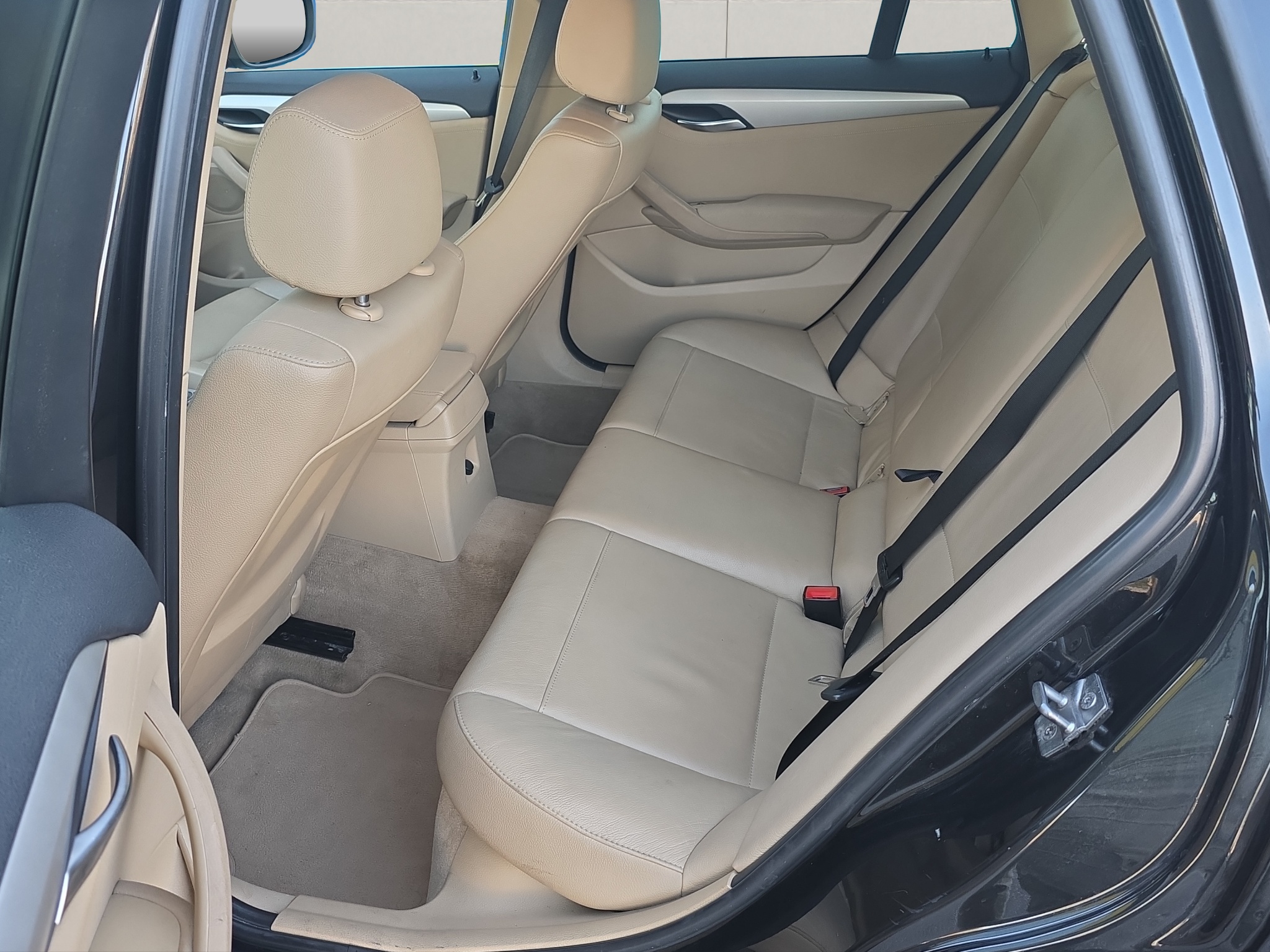 
								BMW X1 23xD Automat full									