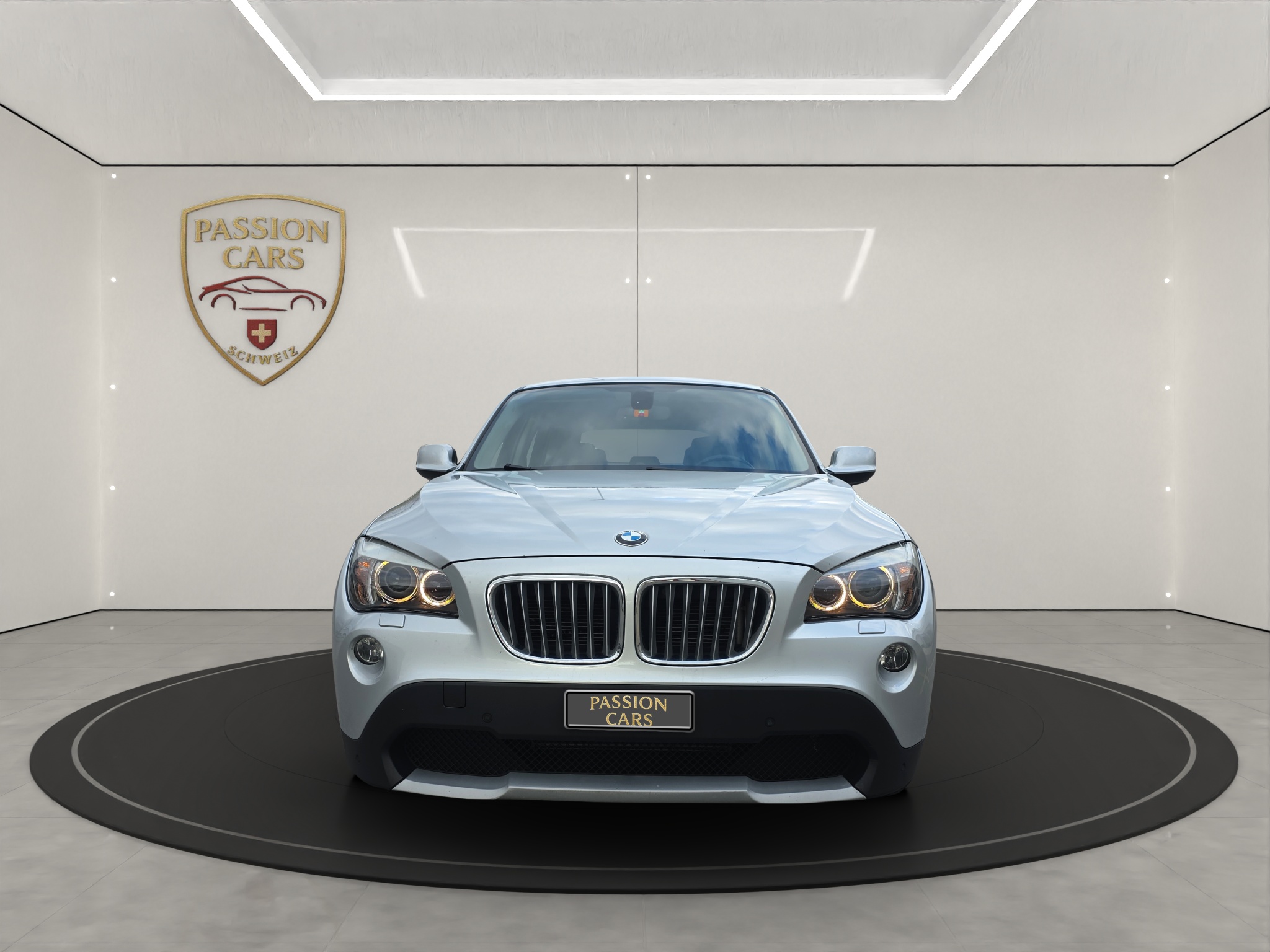 
								BMW X1 23xD Automat full									
