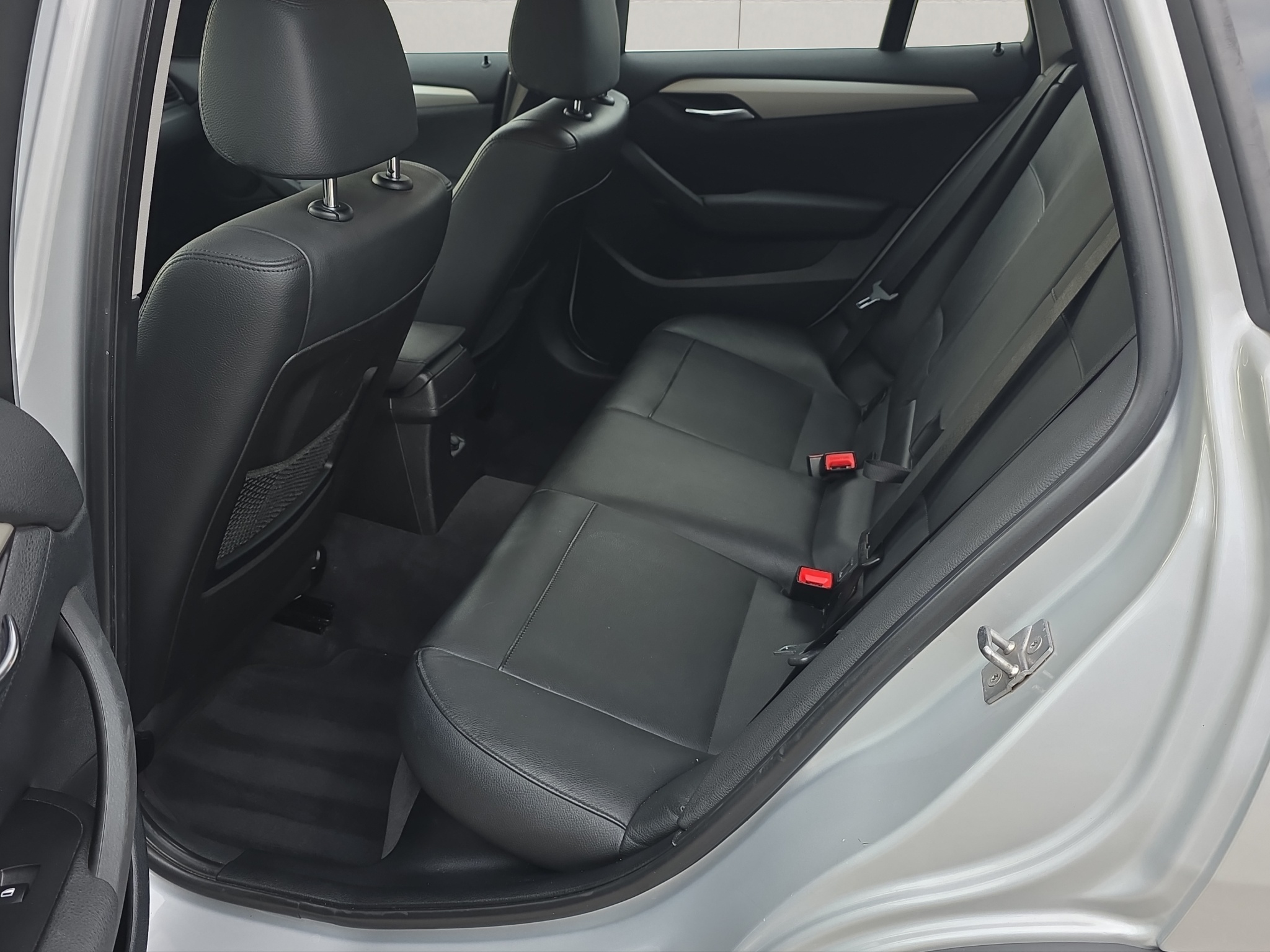 
								BMW X1 23xD Automat full									
