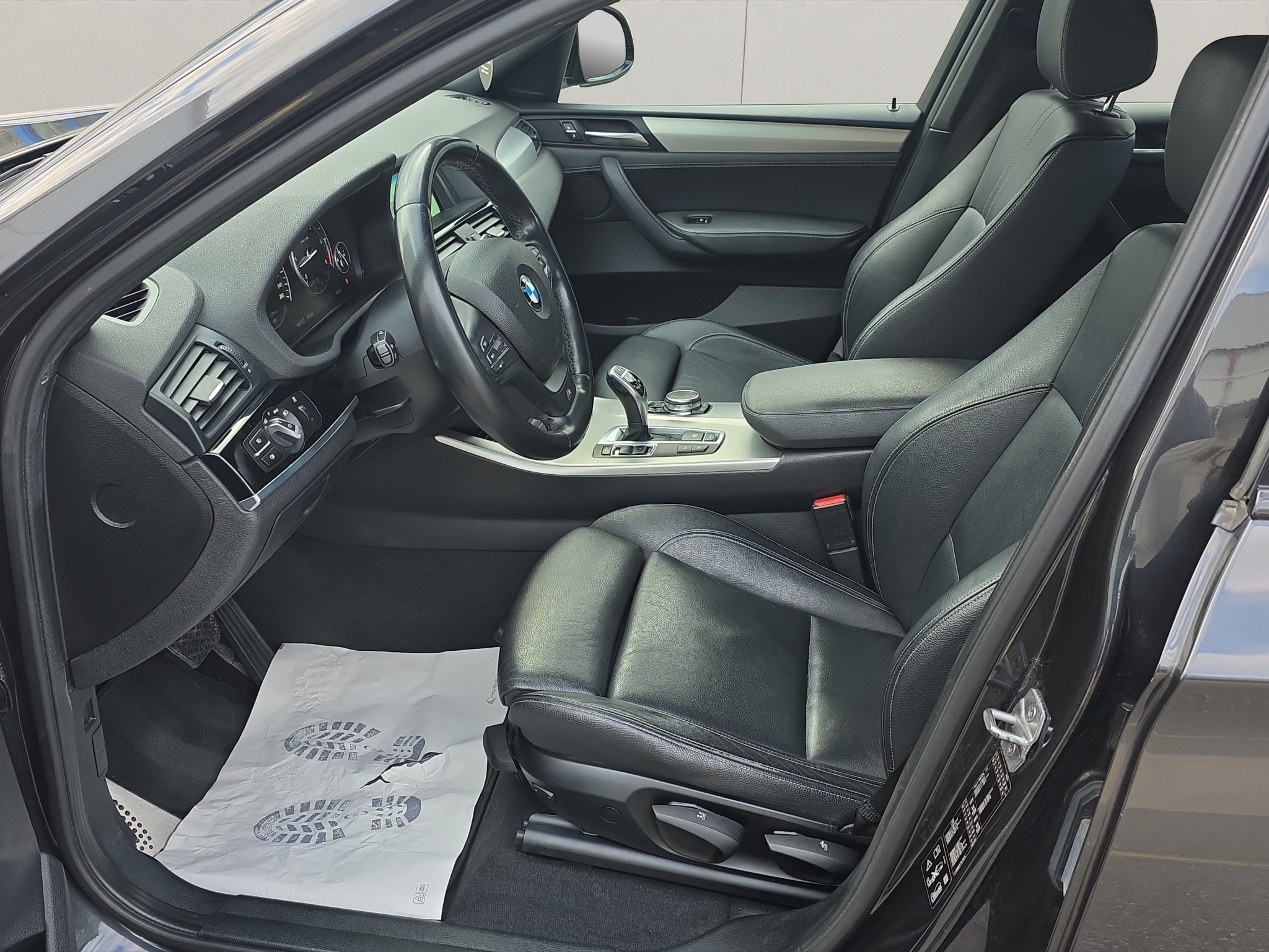 
								BMW X4 3.0 xD full									