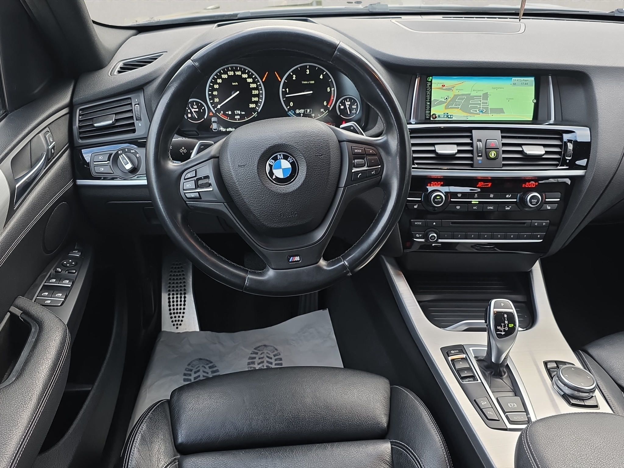 
								BMW X4 3.0 xD full									