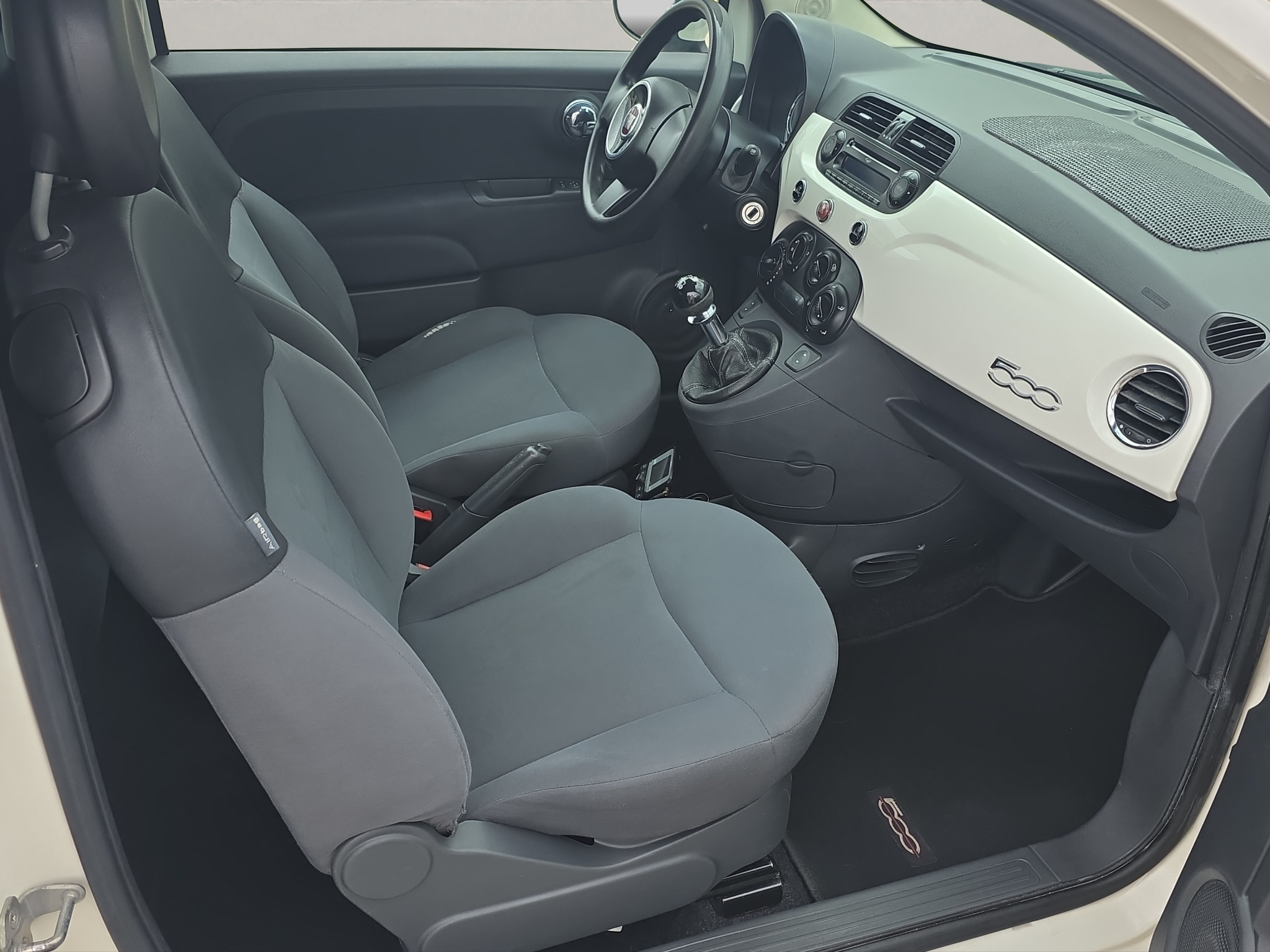 
								Fiat 500 1.2 full									